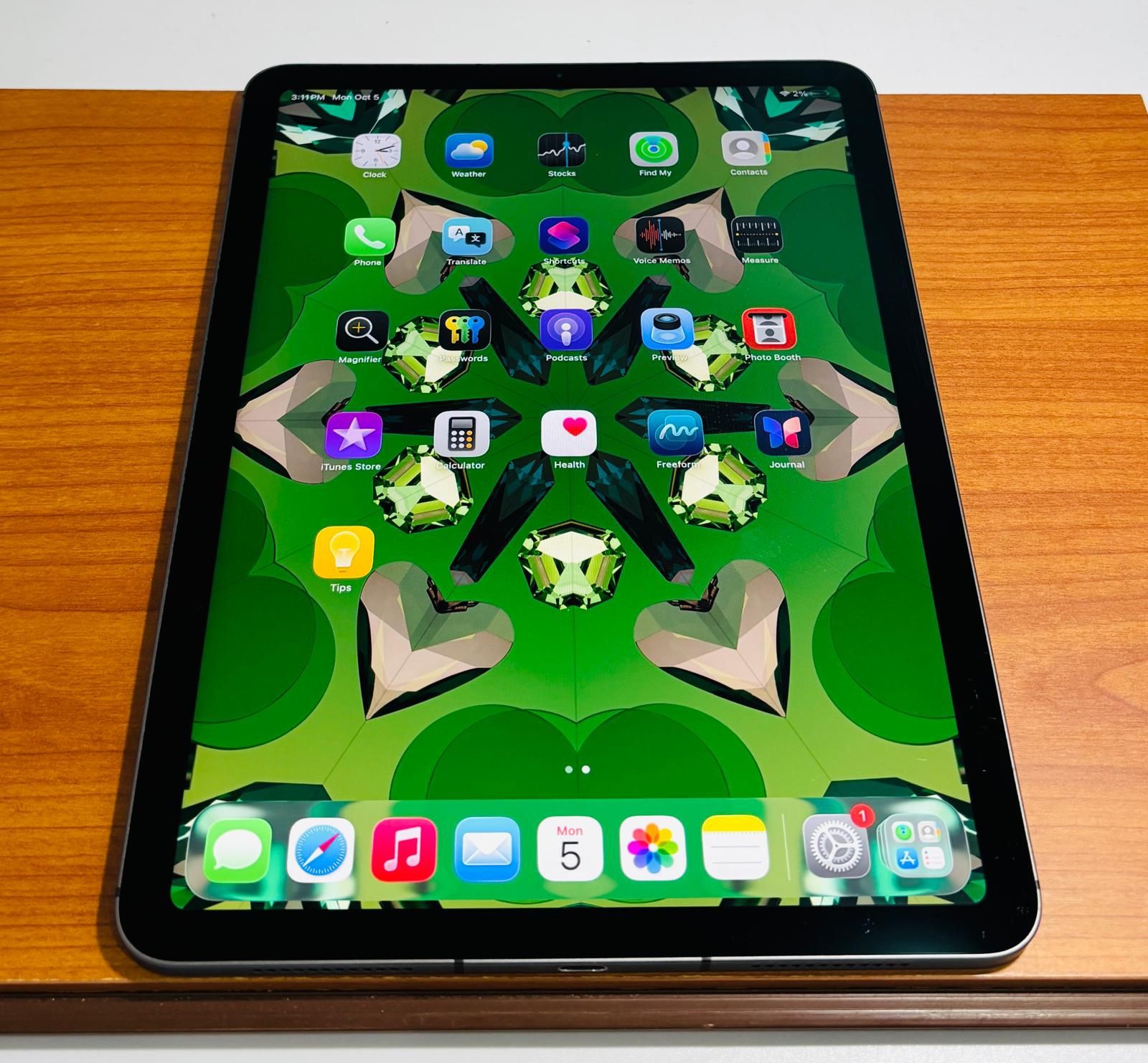 APPLE IPAD AIR 4 10.9” 64GB Cellular Fully Functional