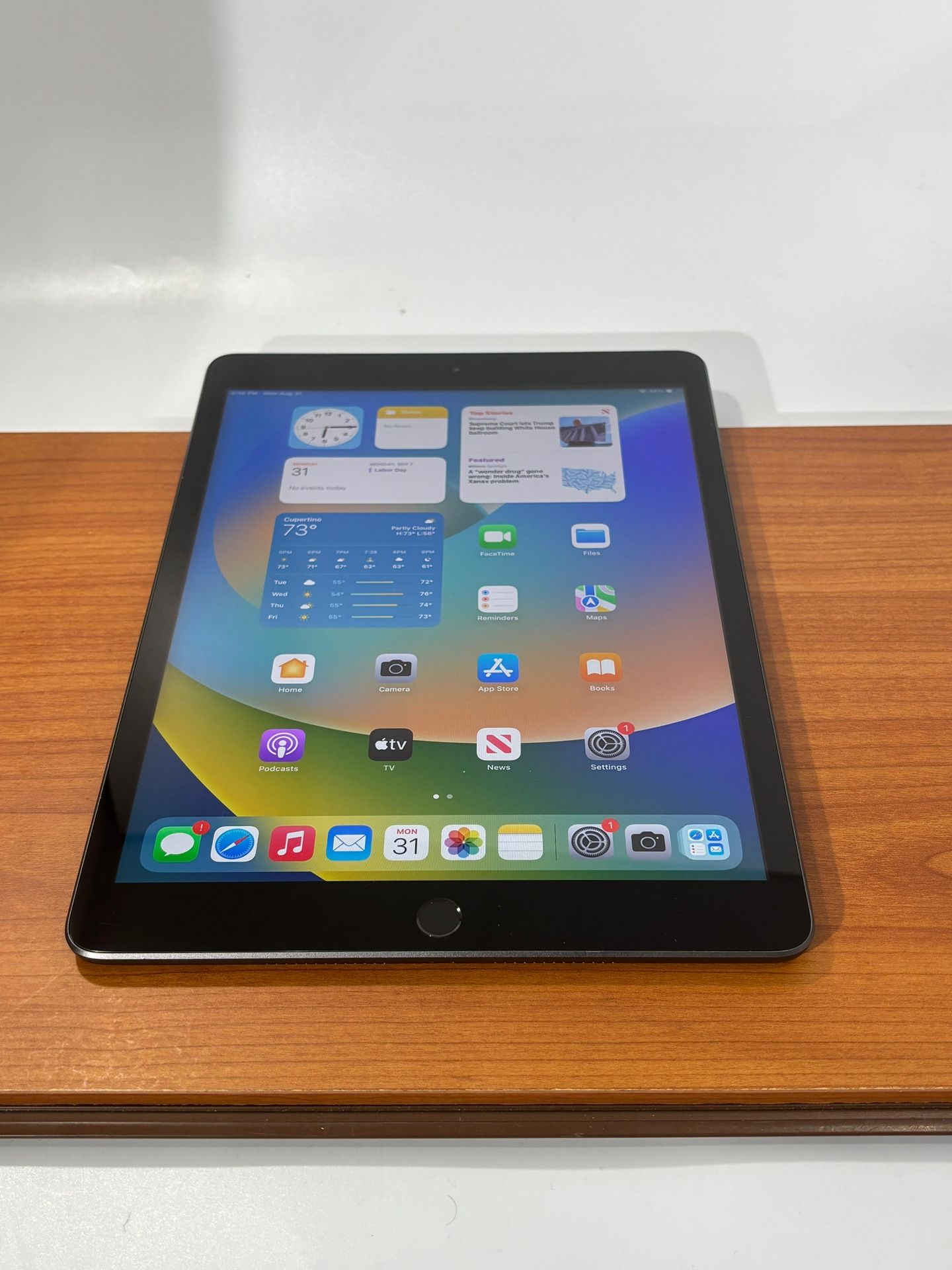 APPLE IPAD 7 128GB 10.2” Fully Functional - photo 4