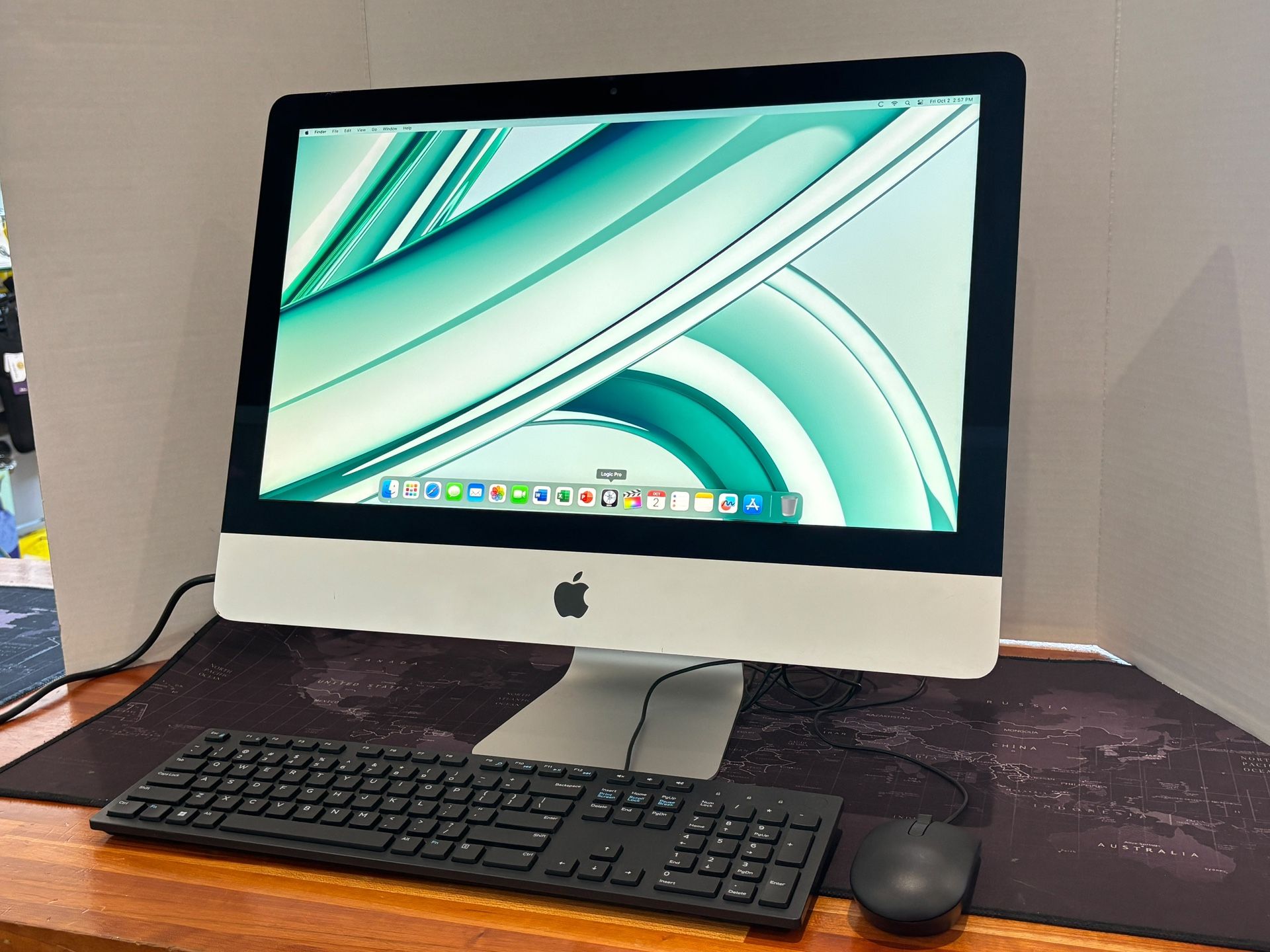 Apple iMac 21.5" 2017 4K Retina i5 8GB 256GB SSD