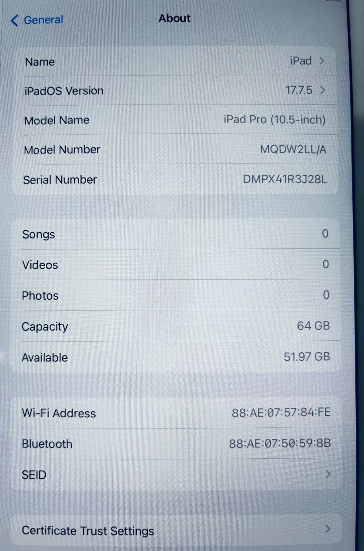 Apple IPAD PRO 10.5” 64GB Fully Functional - photo 3