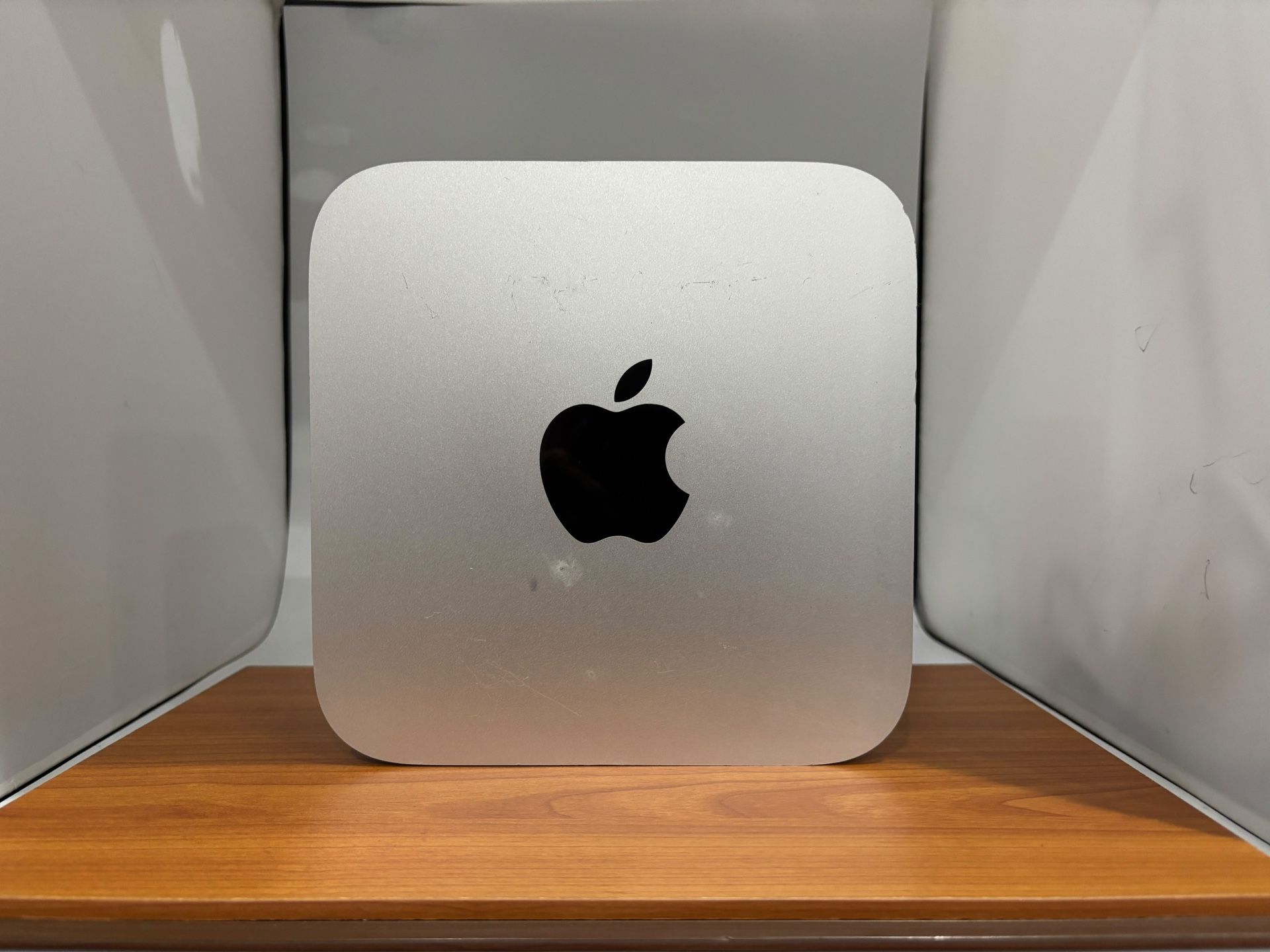 Apple Mac Studio M2 MAX 32GB 1TB 12-Core CPU 30-Core GPU - photo 4