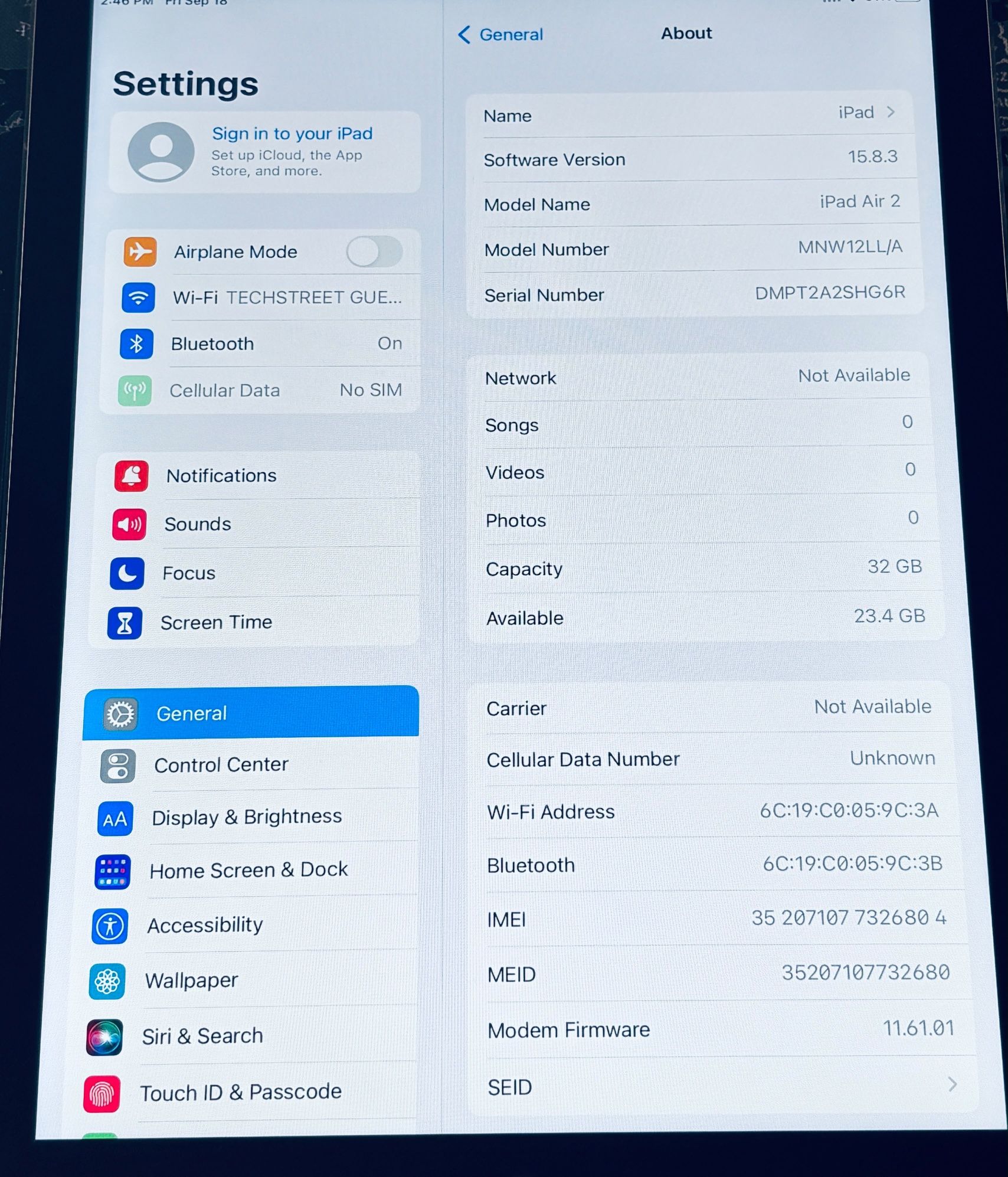 Apple Ipad Air 2 Cellular 32GB Fully Functional iOS 15 - photo 2