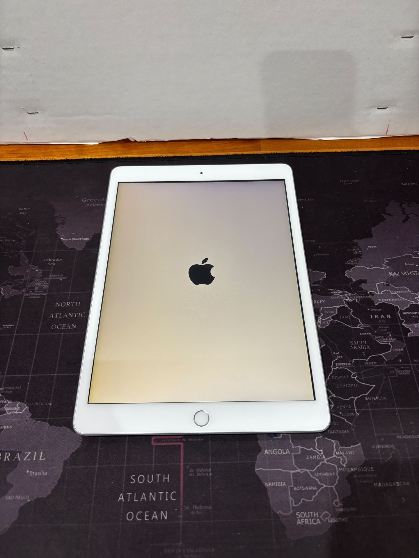 Apple Ipad 8 32GB Fully Functional - photo 5