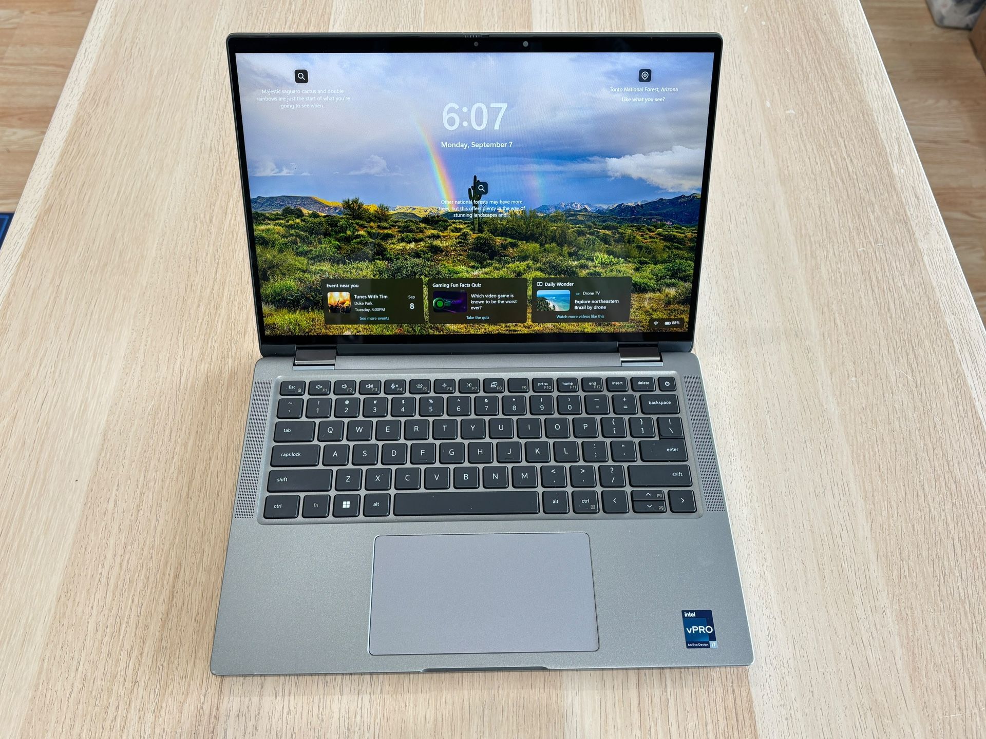 DELL LATITUDE 7440 Convertible Touchscreen i7-1365U 16GB 256GB - photo 3