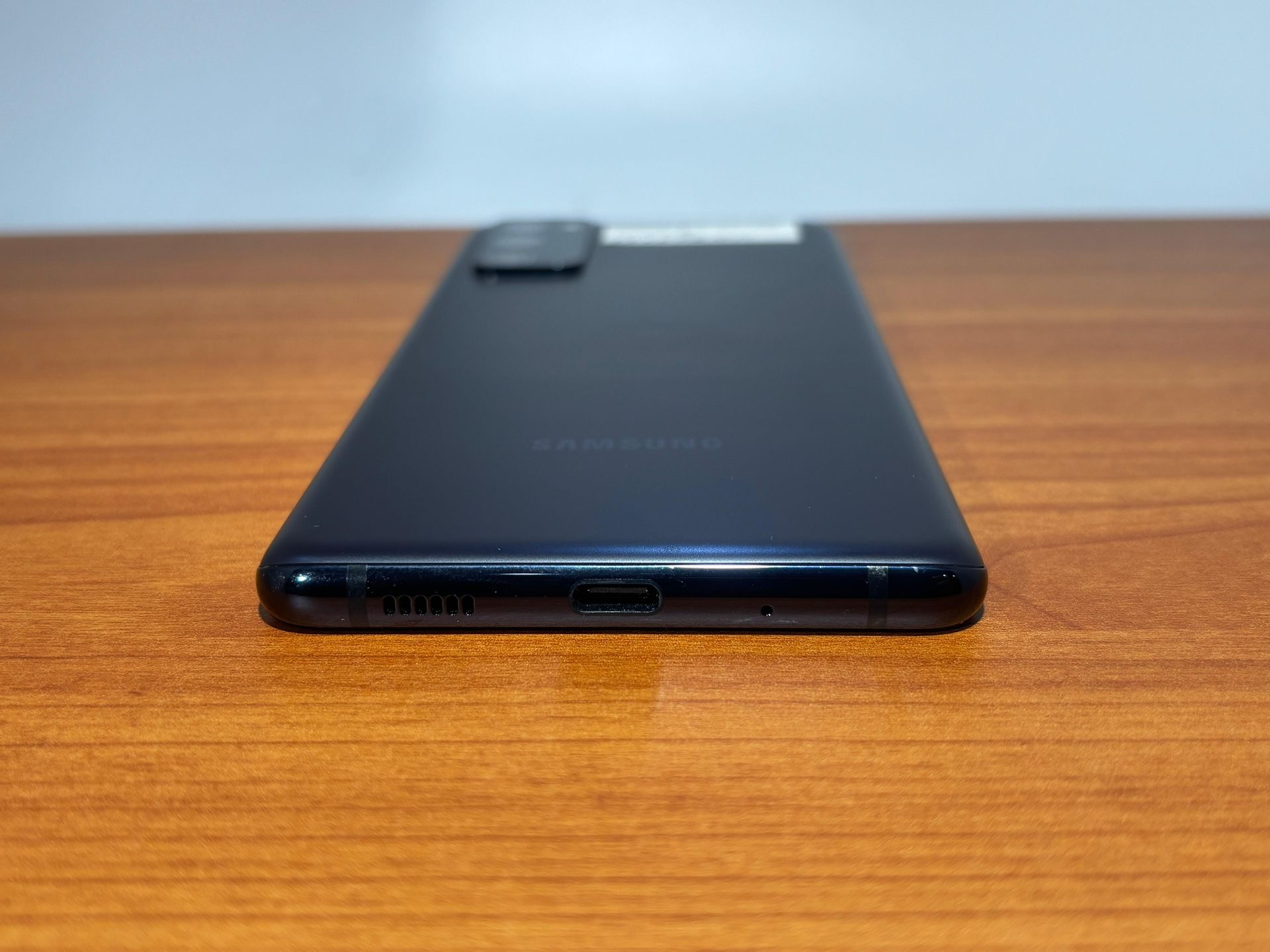 SAMSUNG GALAXY S20 FE 5G UNLOCKED Fully Functional - photo 2
