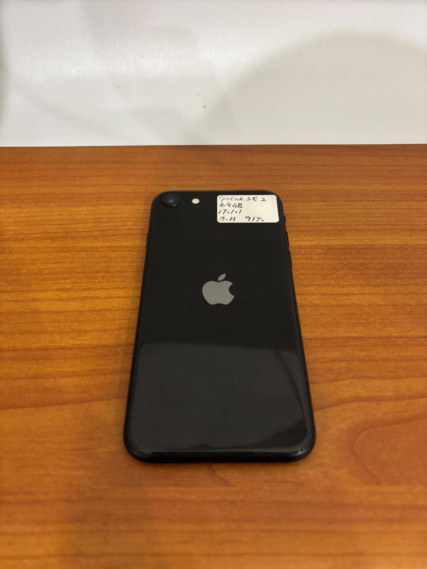APPLE IPHONE SE 64GB UNLOCKED Fully Functional - photo 5