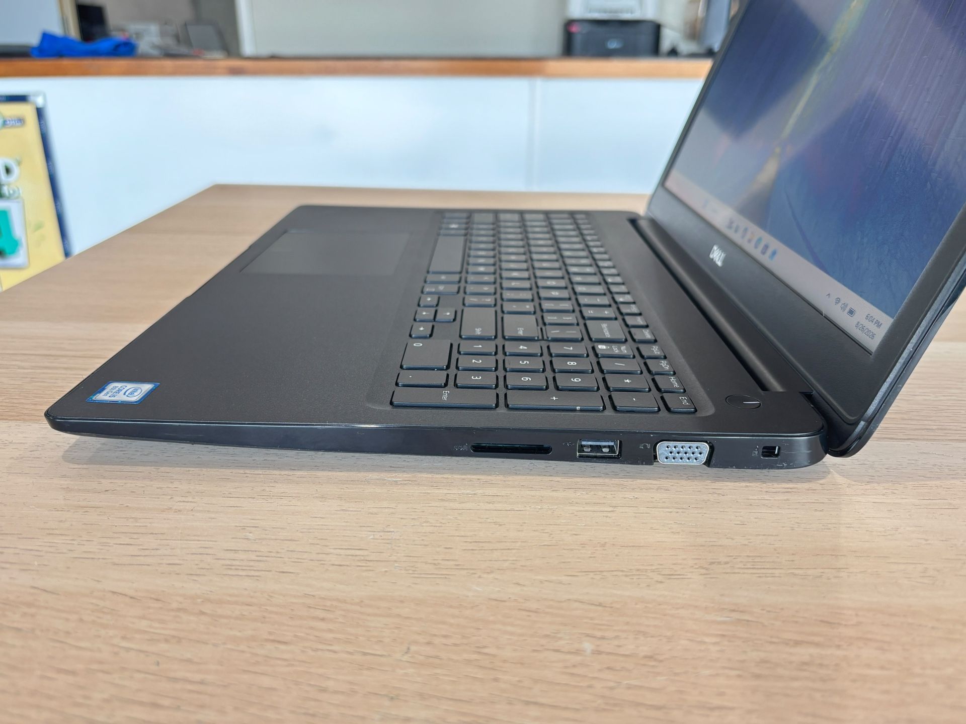 DELL LATITUDE 3500 15.6” Core i5-8265U 8GB 256GB Windows 11 - photo 3