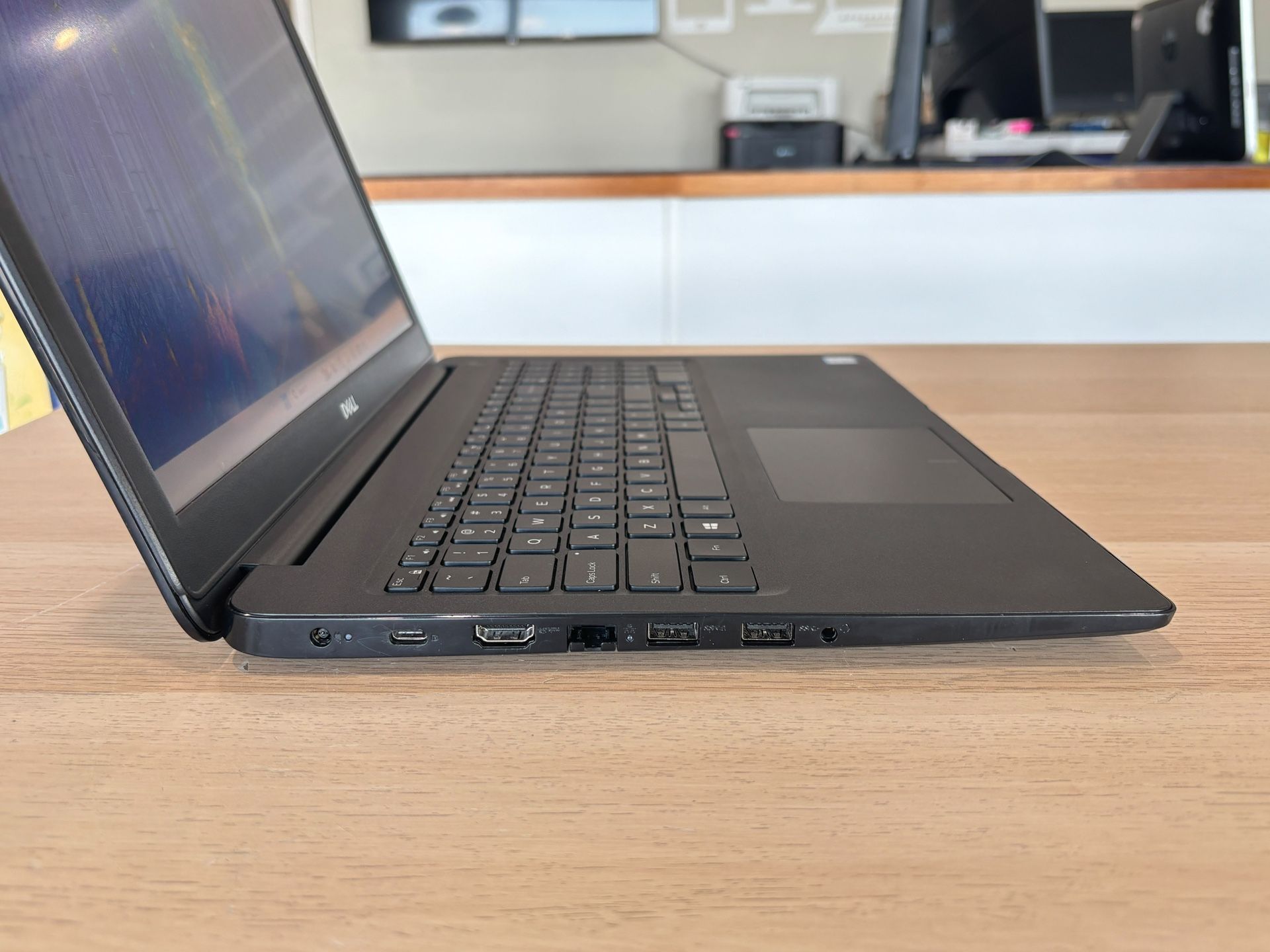 DELL LATITUDE 3500 15.6” Core i5-8265U 8GB 256GB Windows 11 - photo 5