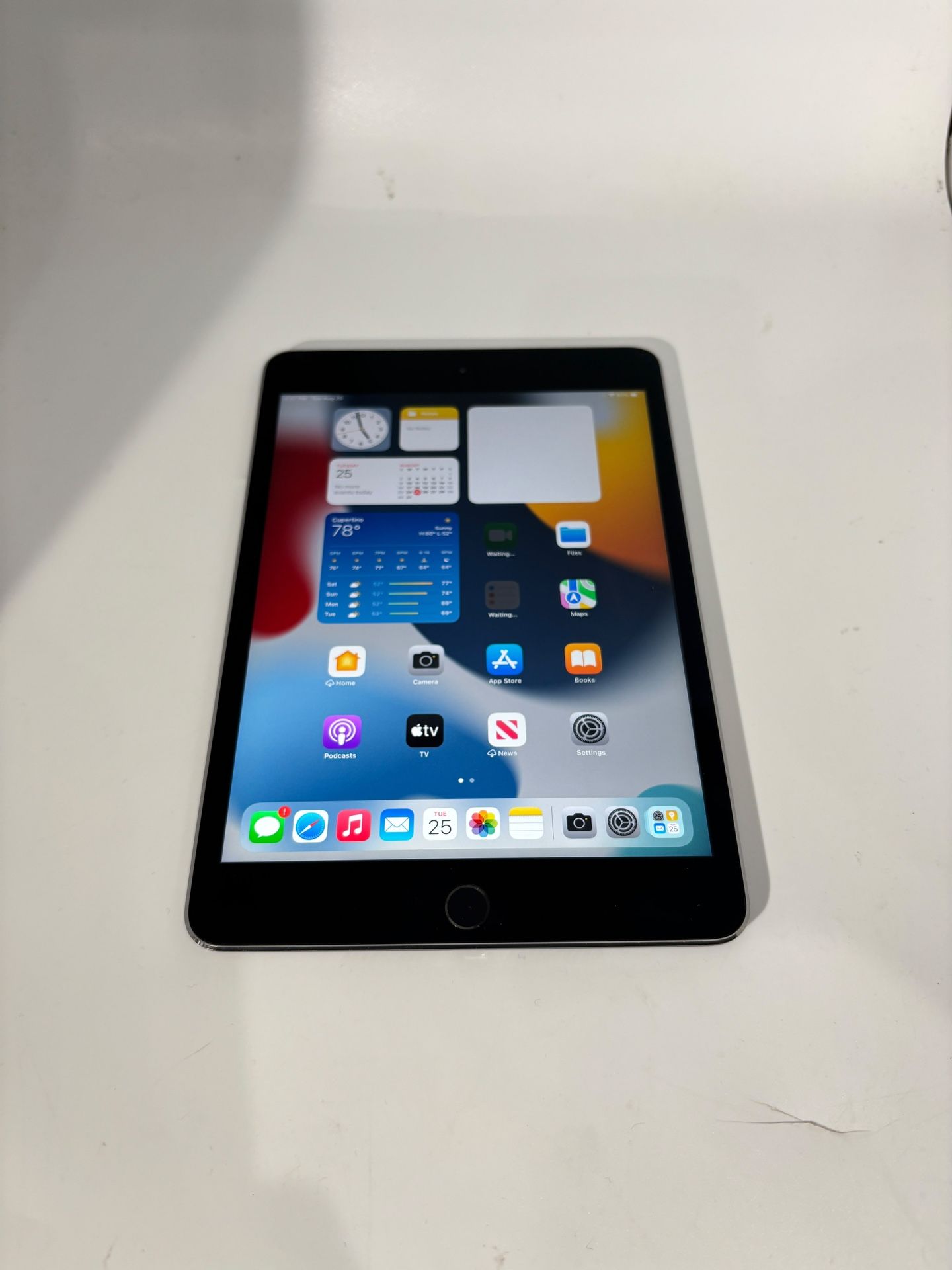 APPLE IPAD MINI 4 128GB Fully Functional - photo 2