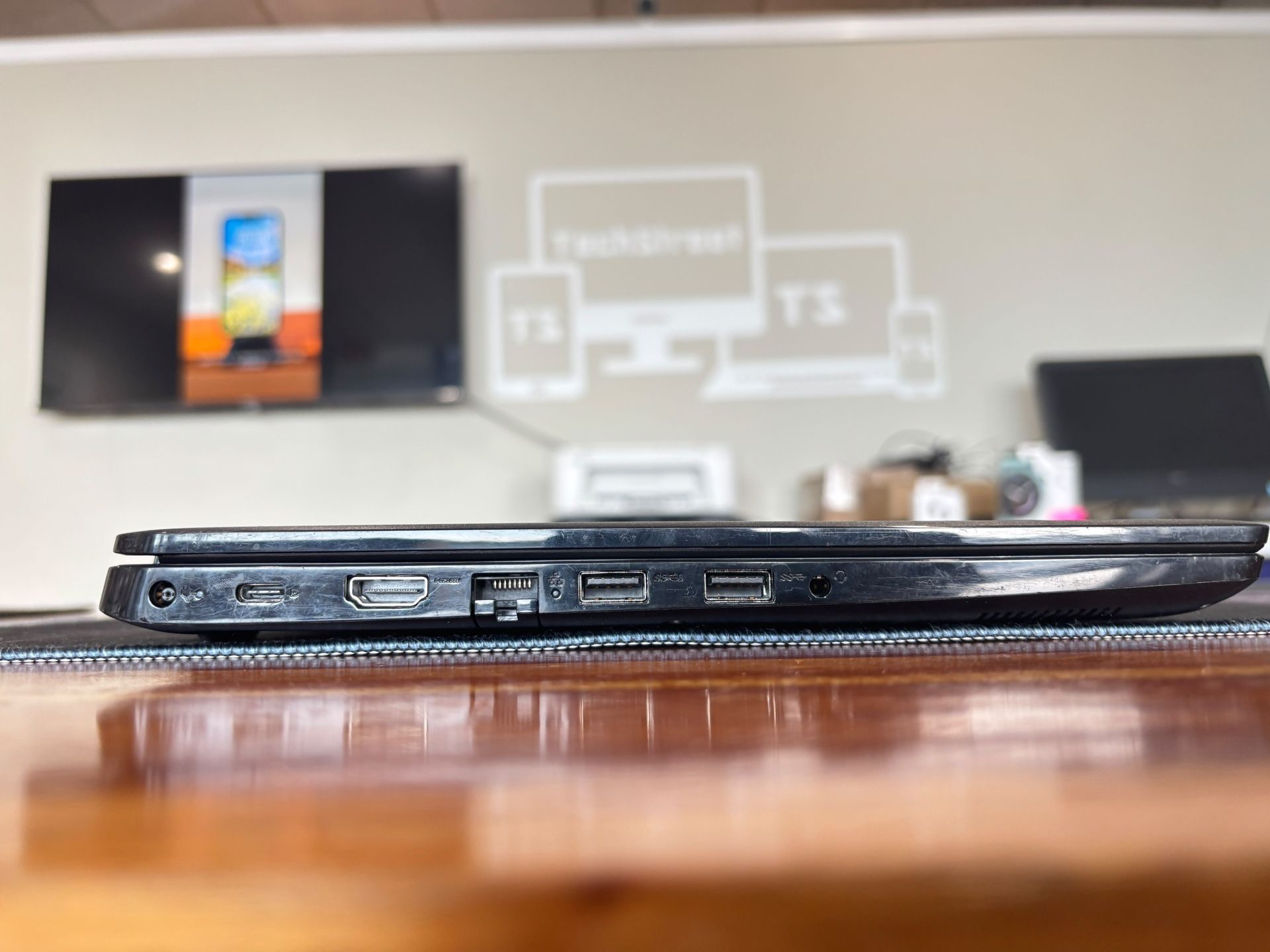 DELL LATITUDE 3400 Core i5-8365U 1.90Ghz 8GB 256GB SSD - photo 5