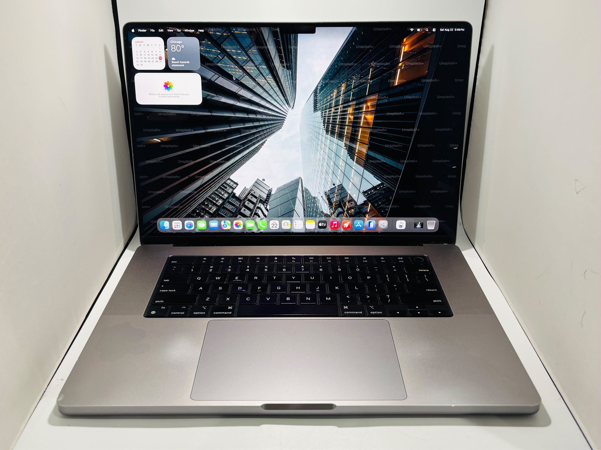 Apple Macbook Pro M1 PRO 16GB 512GB Fully Functional