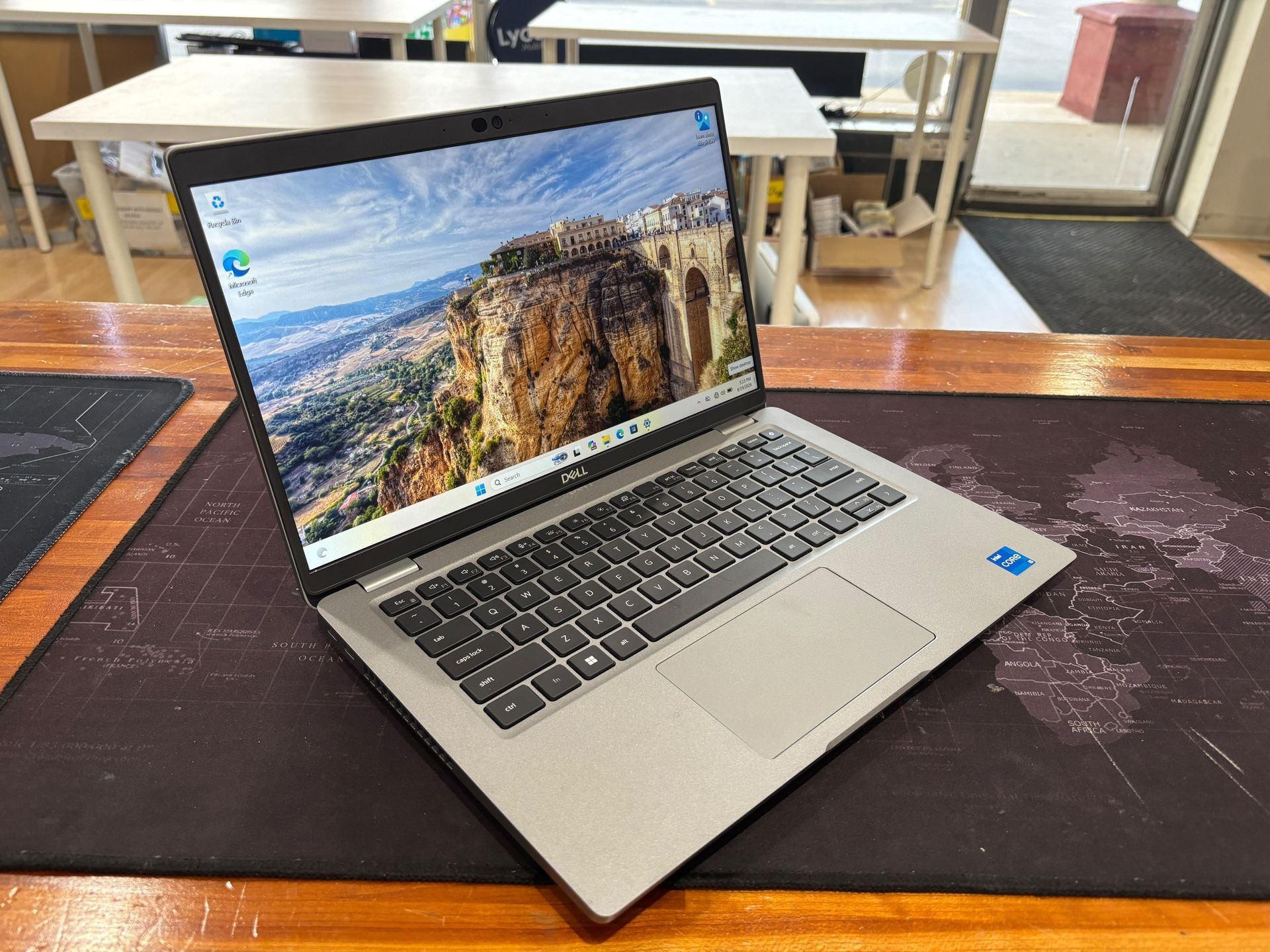 DELL LATITUDE 5430 Core i5-1245u 24GB RAM 256GB LTE
