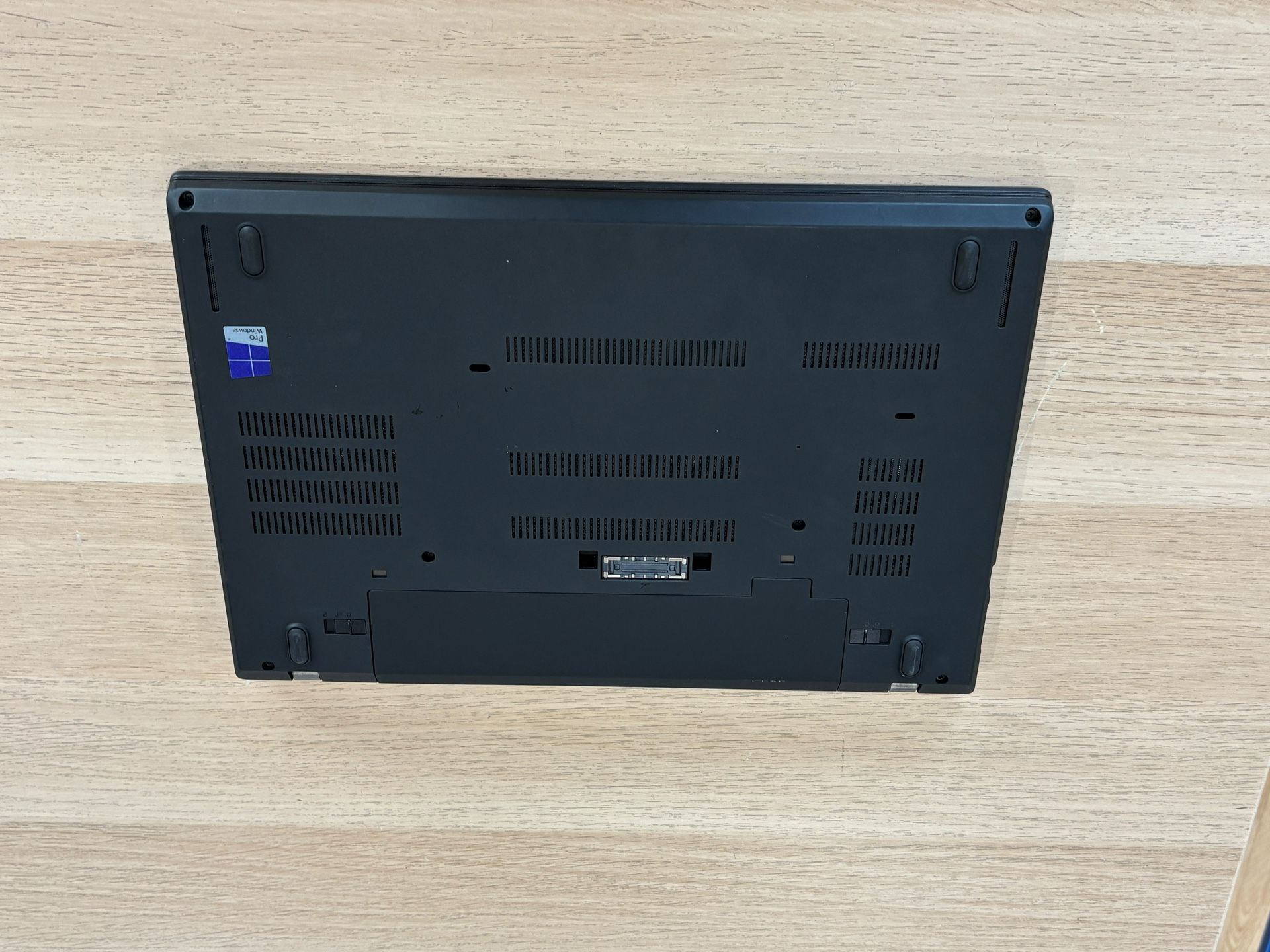 Lenovo T470 14” Core i5-7500u 8GB 256GB SSD Windows 11 PRO - photo 5