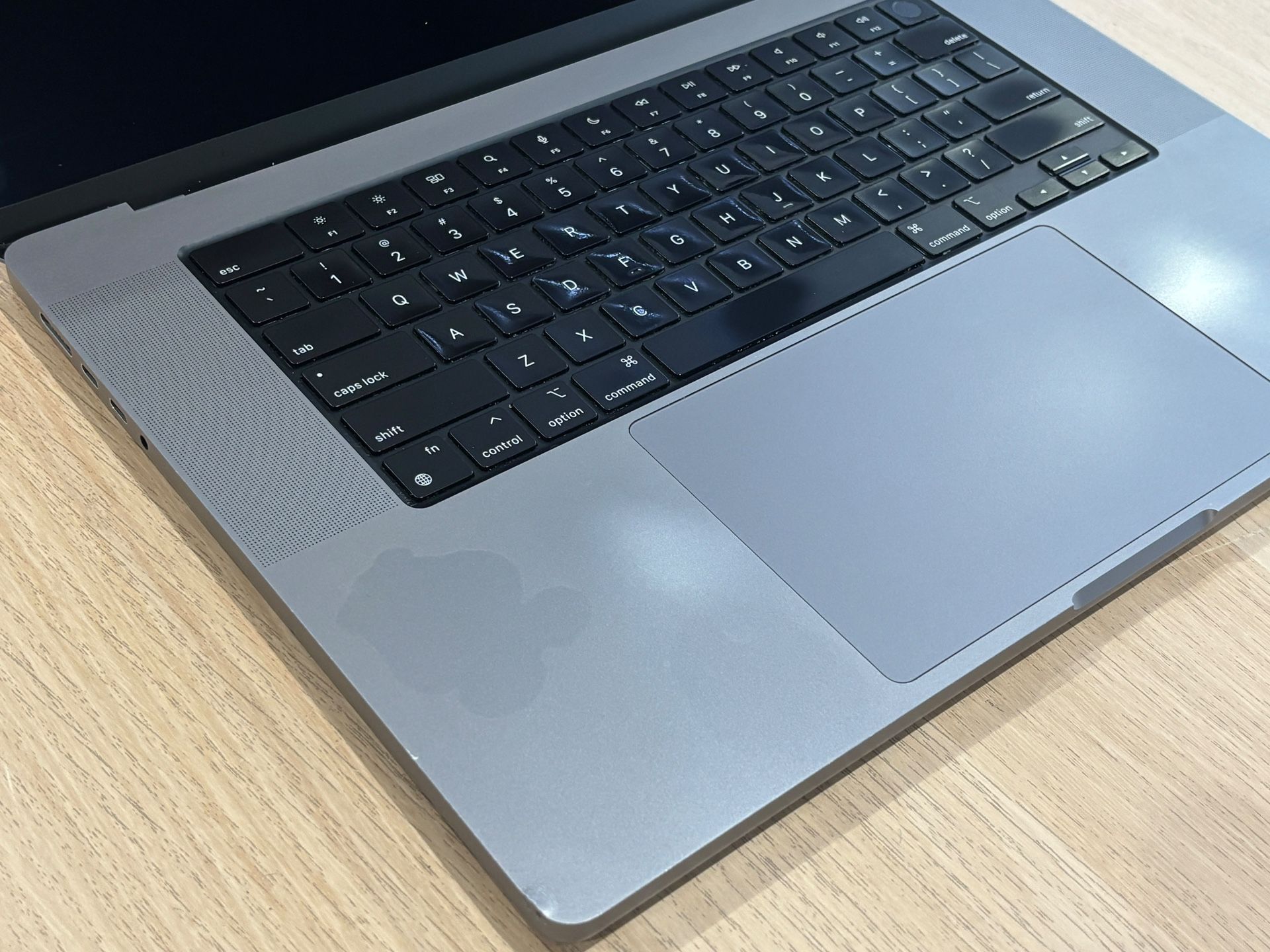 Apple MacBook Pro 16” M1 PRO 16GB 500GB - photo 4