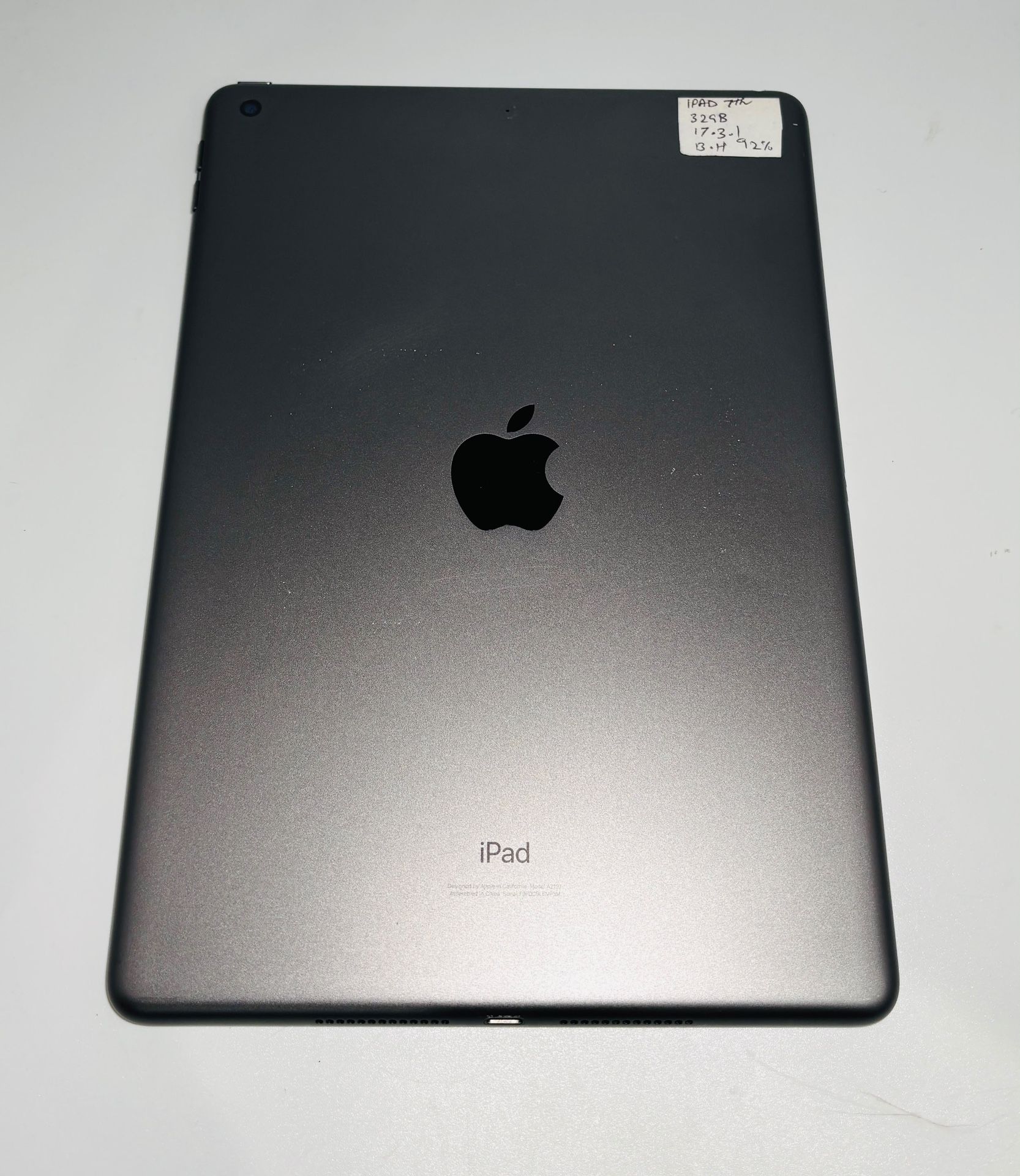 Apple iPad 7 10.2” 32GB Fully Functional - photo 3