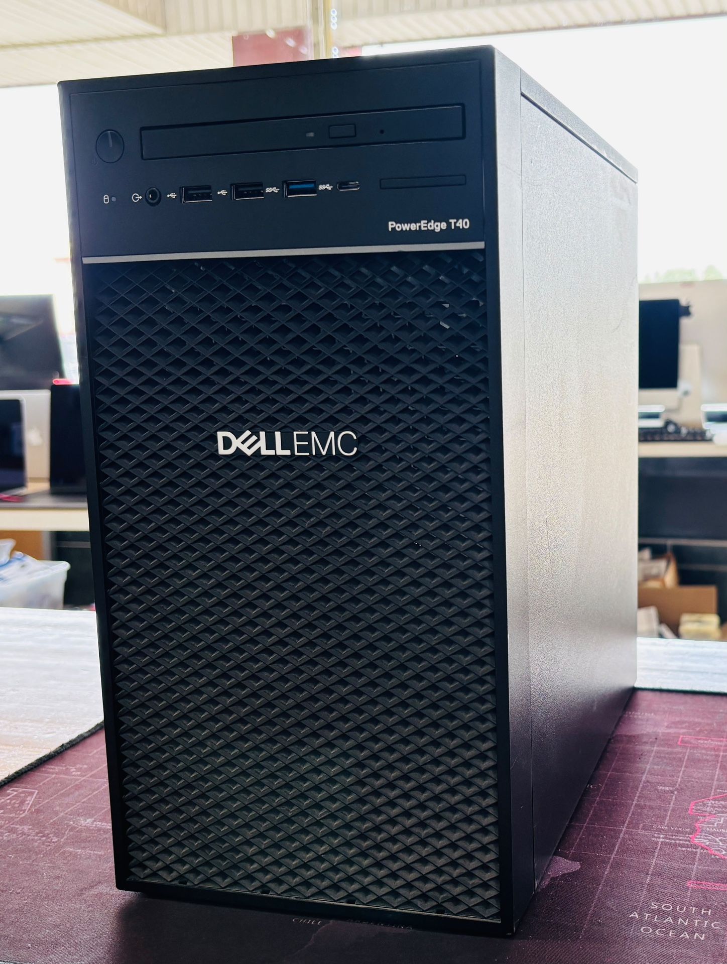 DELL PowerEdge T40 PC | Intel Xeon 3.50GHz | 8GB RAM | 256GB SSD - photo 3
