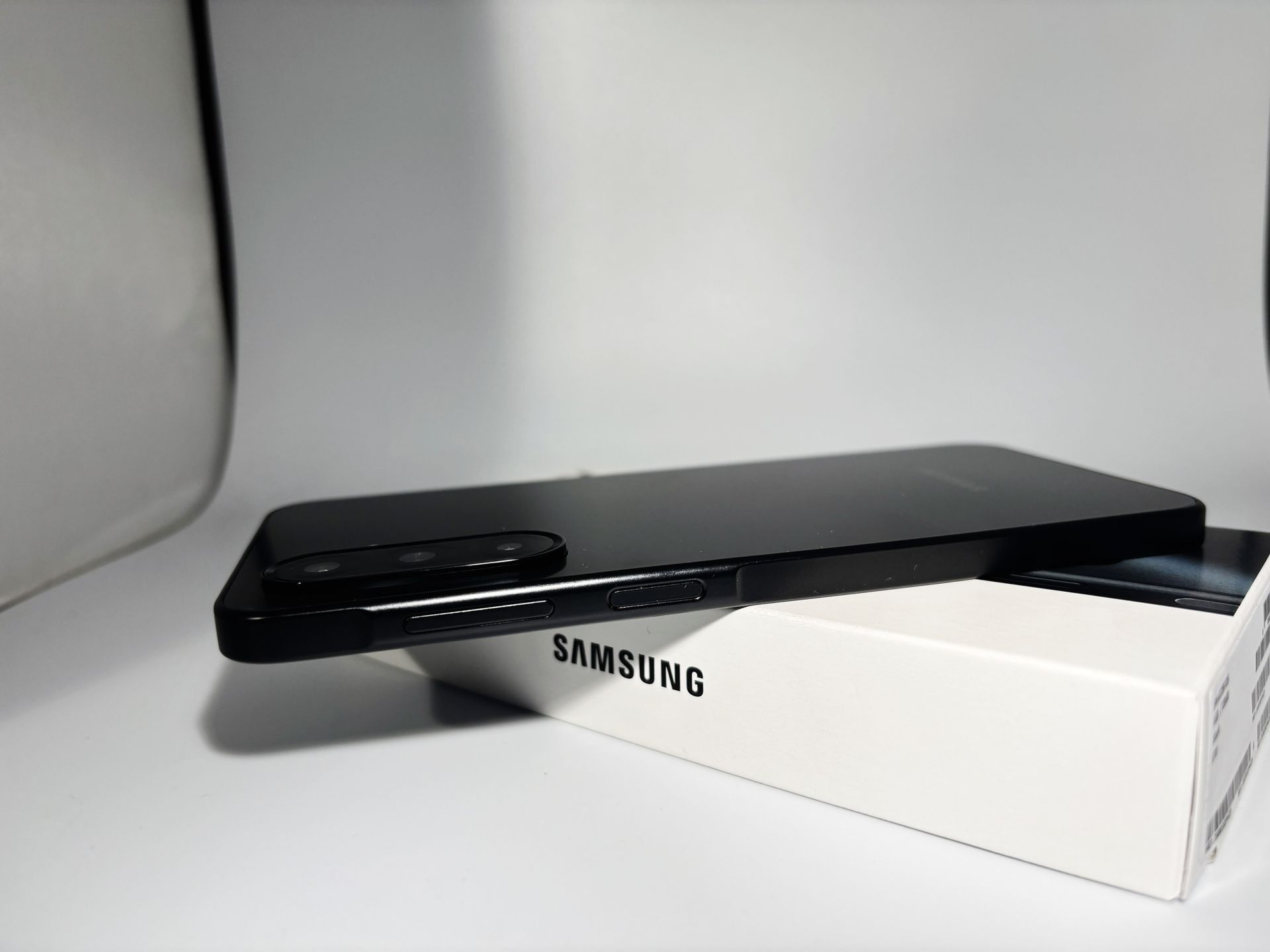 Galaxy A17 128GB UNLOCKED -Brand New - photo 5