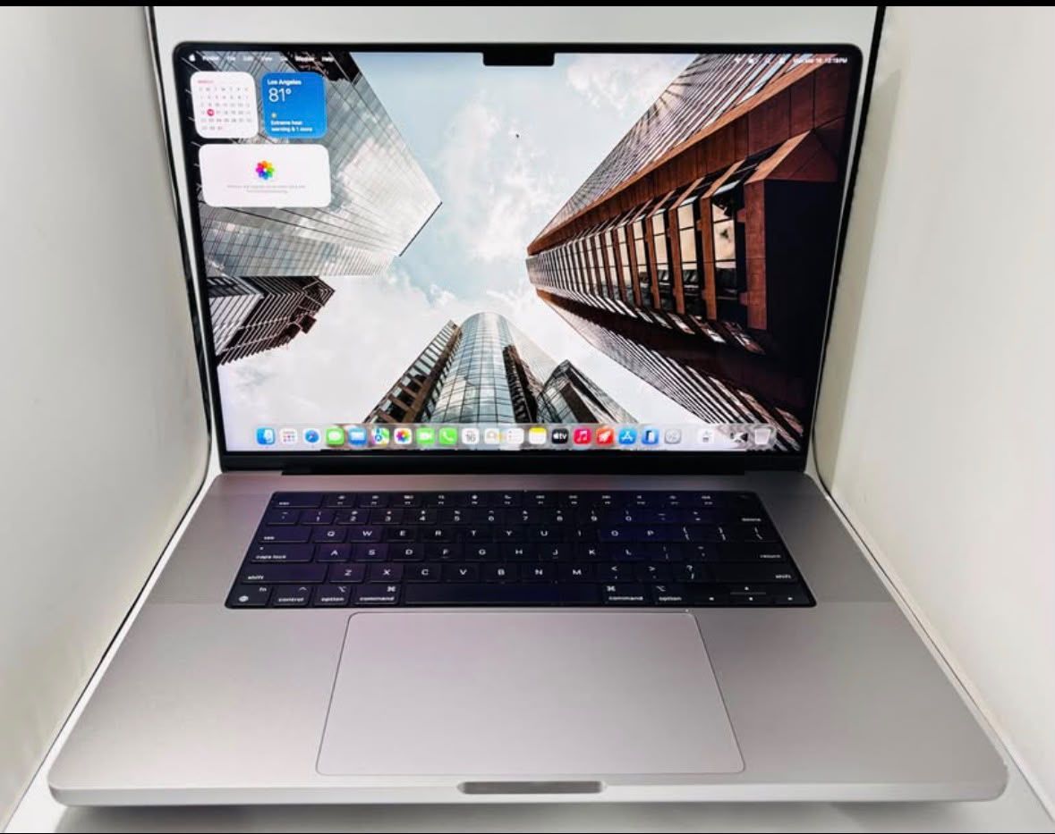 Apple MacBook Pro 16” M1 Pro | 2021 | 32GB RAM | 1TB Storage