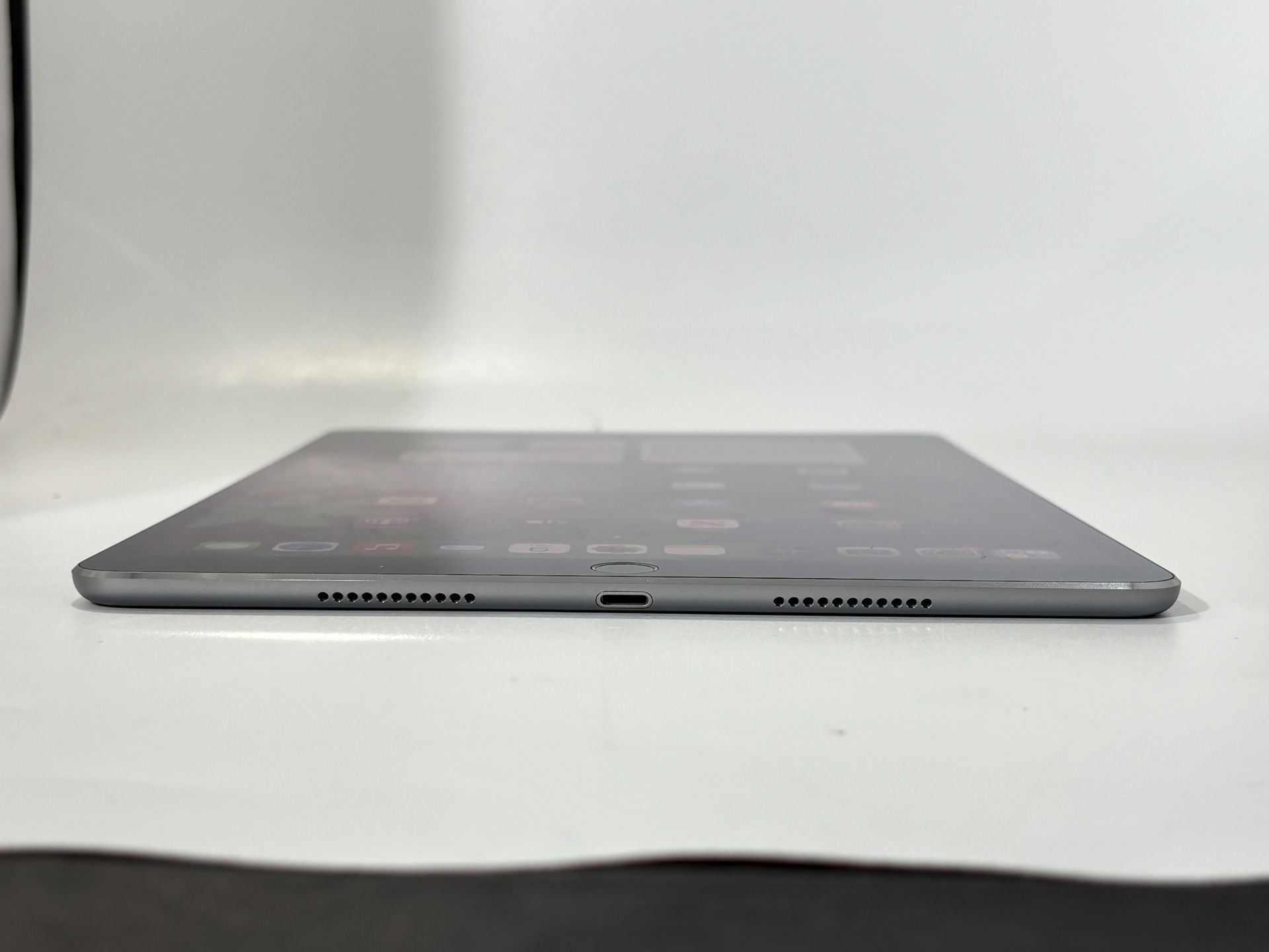 Apple Ipad Pro 10.5” 256GB Cellular Fully Functional - photo 5