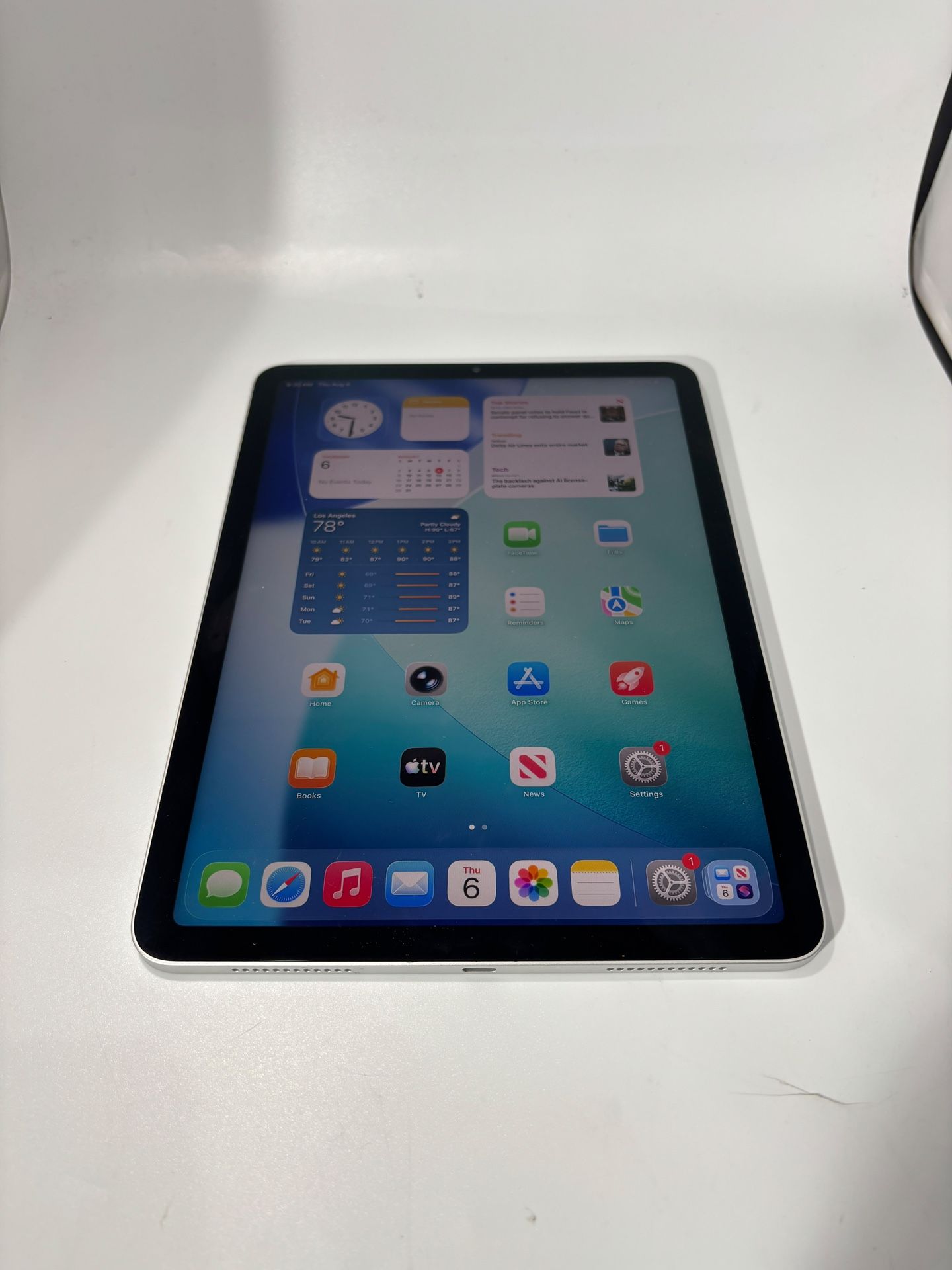 Apple iPad Air 4th Gen 64GB 10.9” Fully Functional - photo 2