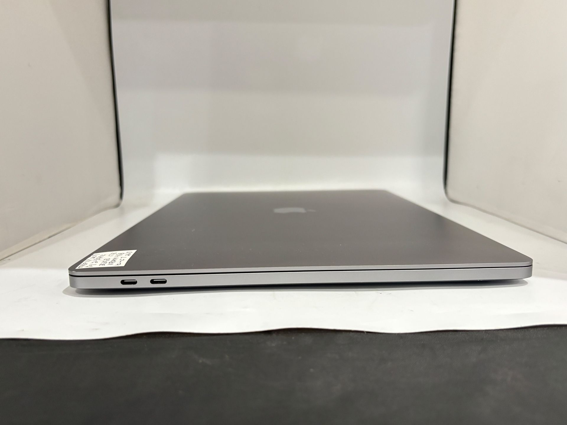 Apple MacBook Pro 16” 2019 TouchBar Core i9 32GB RAM 1TB - photo 2
