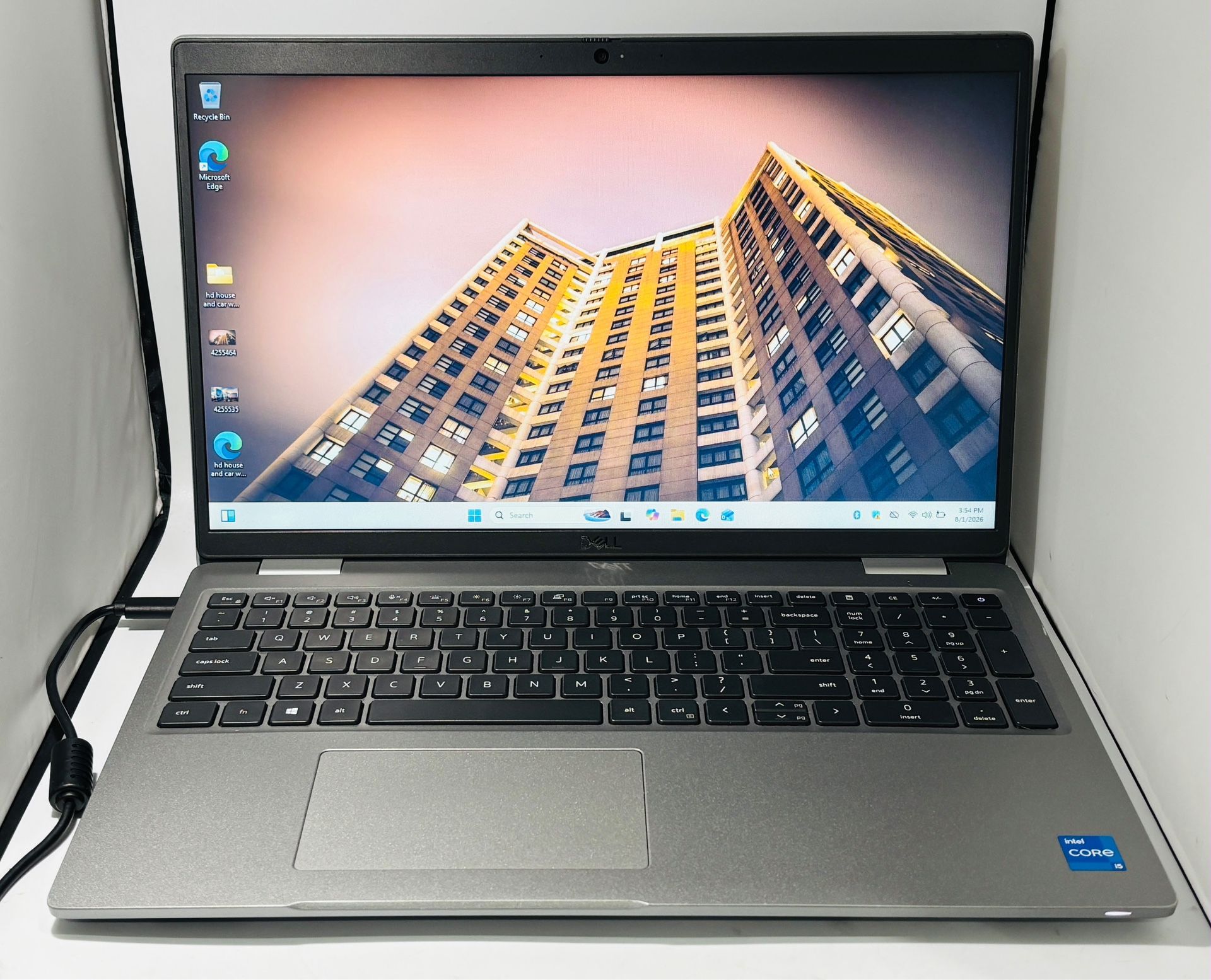 DELL LATITUDE 5520 15.6” Core i5-11th Gen 16GB RAM 256GB SSD