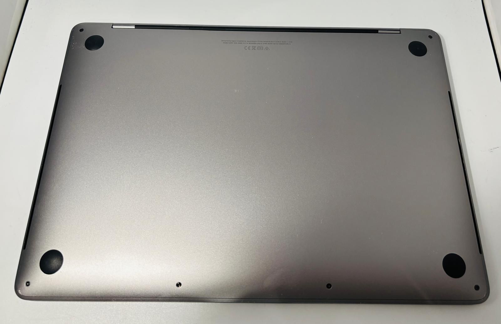 Apple MacBook Pro 2020 13” TouchBar 2Ghz i5 16GB RAM 1TB SSD - photo 2