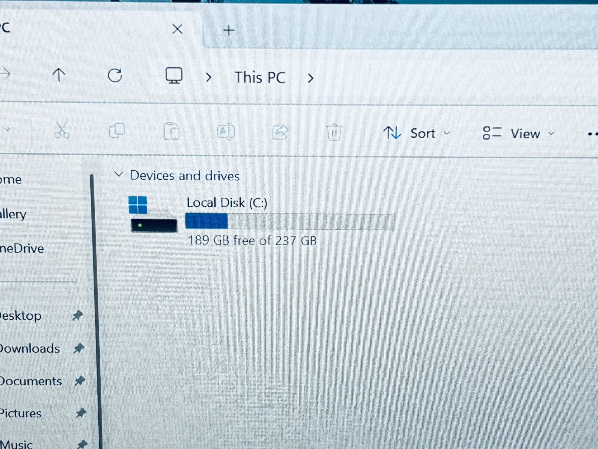 Dell Latitude 3410 Laptop i5-10th Gen 8GB 256GB SSD Windows 11 - photo 4