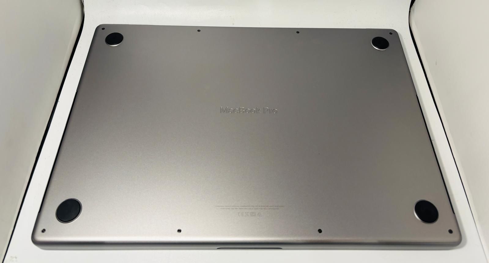 MacBook Pro 16” (Apple M1 PRO) 16GB RAM 1TB SSD - photo 4