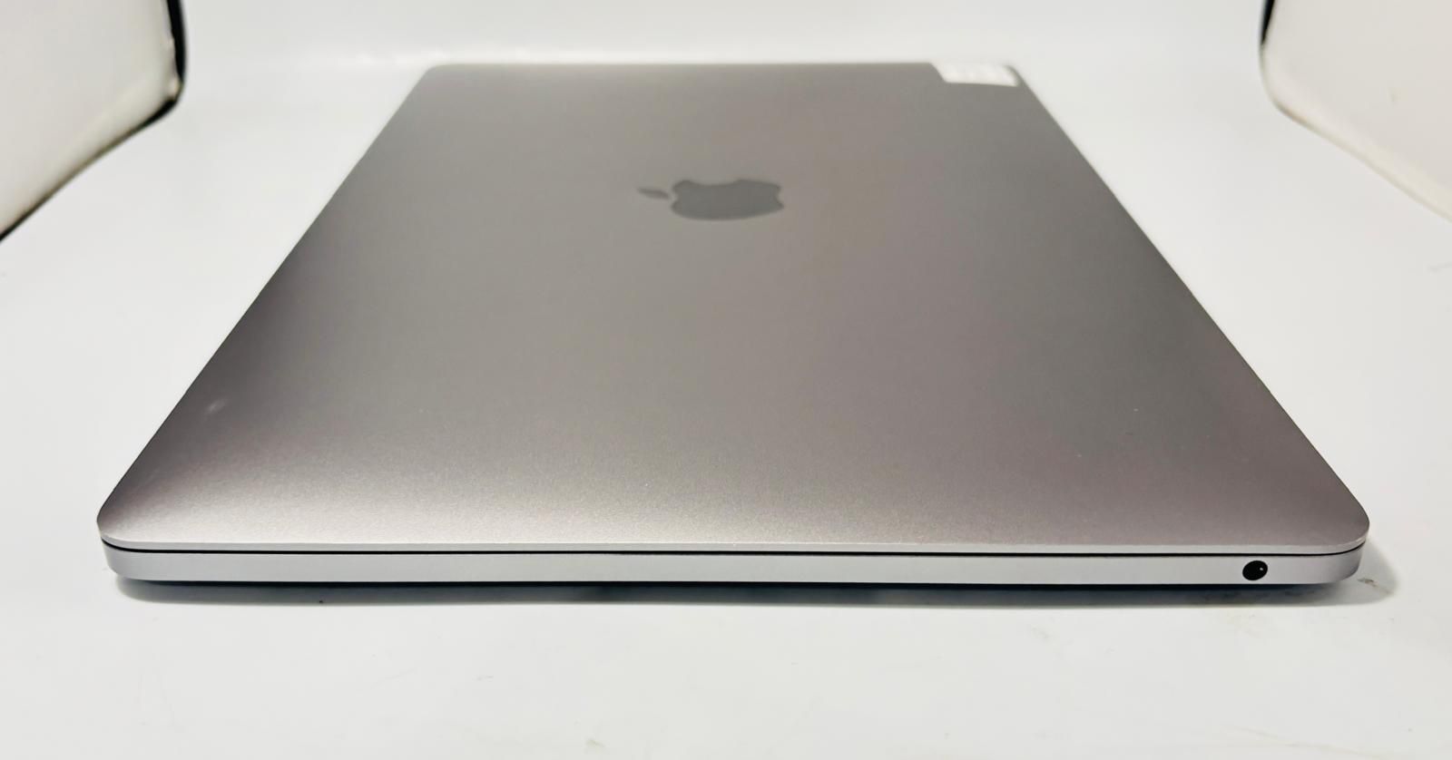 Apple MacBook Pro 13” Touchbar M1 16GB RAM 512GB - photo 2