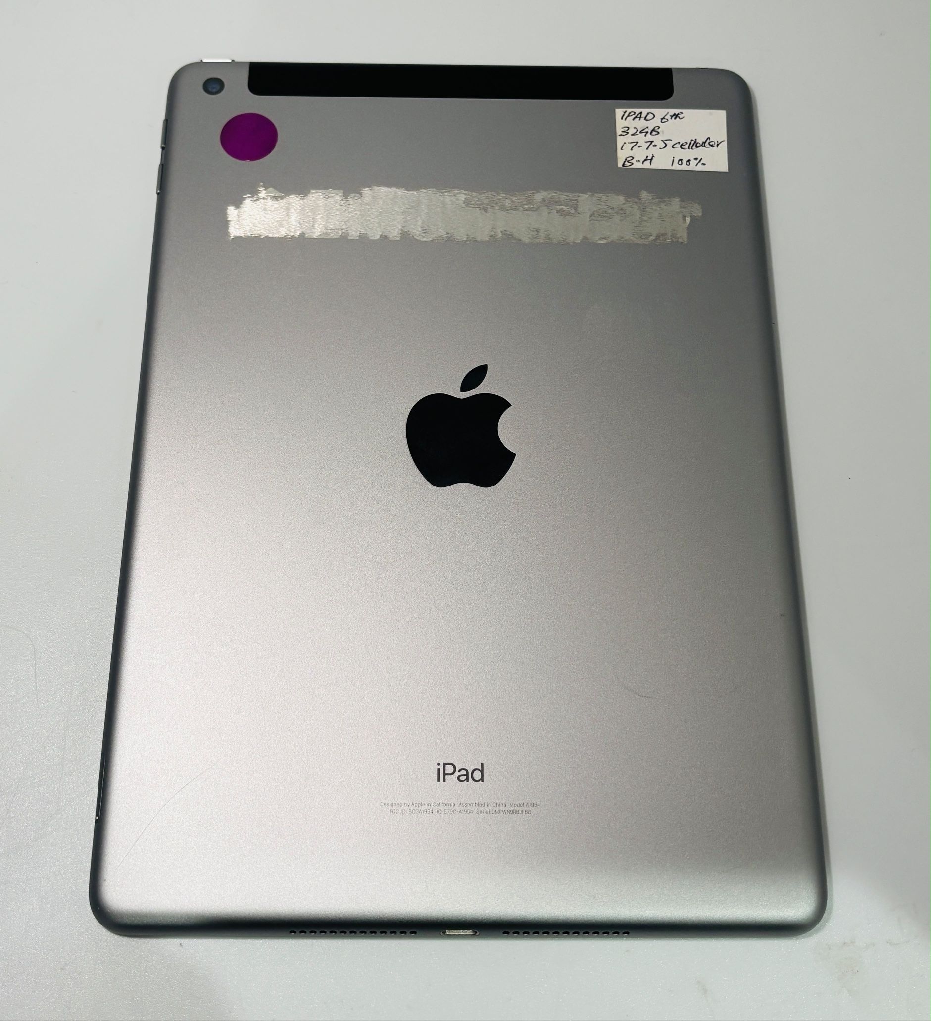 Apple iPad 6th Gen 32GB Cellular Unlocked Fully Functional - photo 2