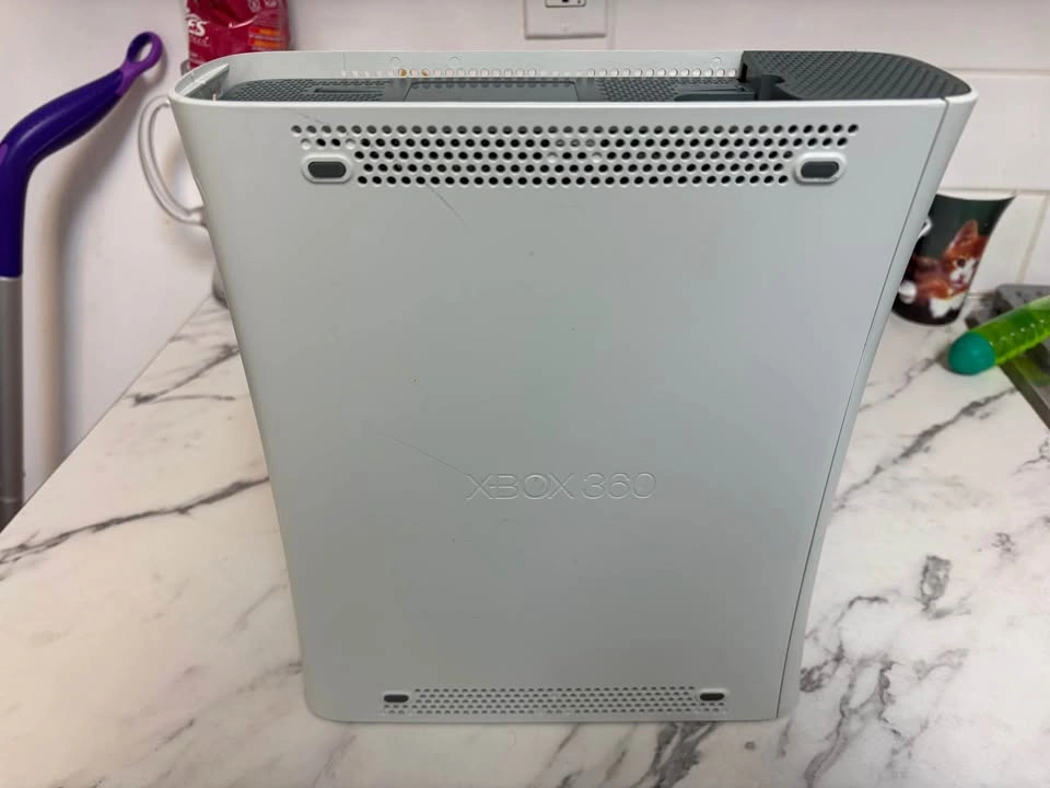 2 Xbox 360, power, brick and AV cables - photo 5
