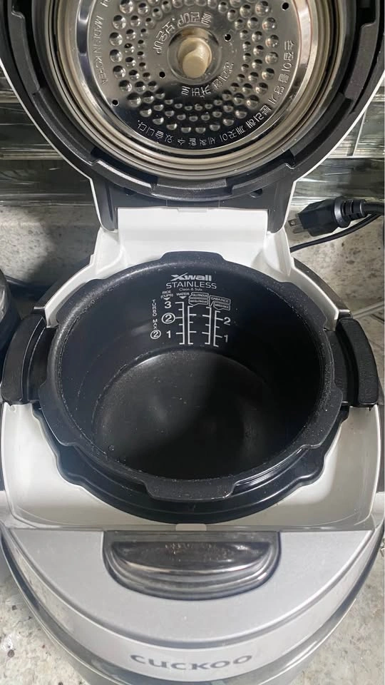Cuckoo Rice Cooker - photo 2