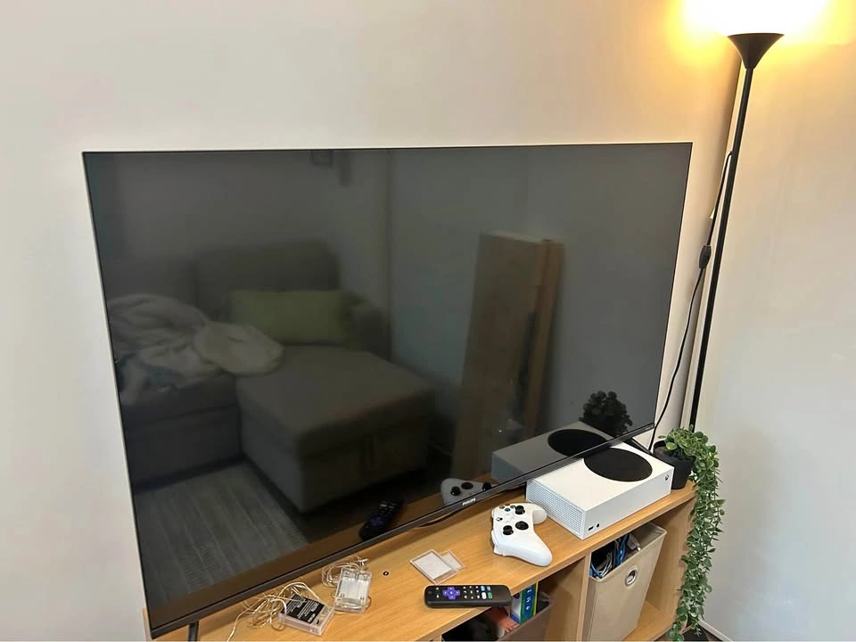 Philips Roku TV - 50”