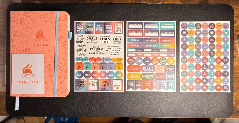 Clever Fox Food & Fitness Journal, Undated (A5, Light Pink) - photo 3
