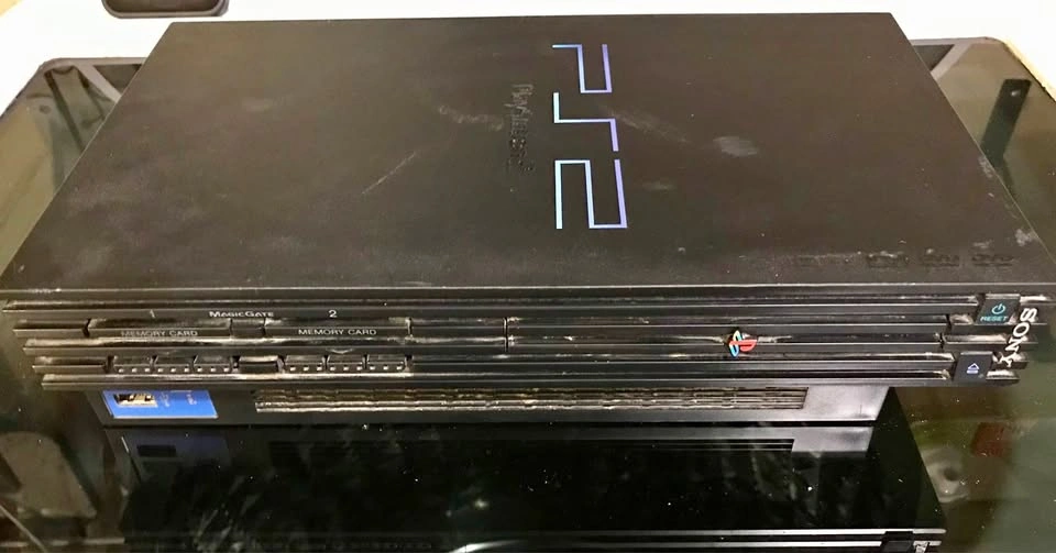 Sony PlayStation 2 SCPH-39001 Console