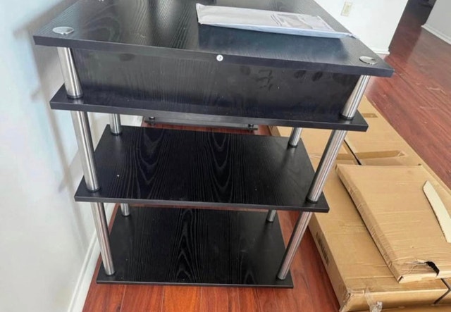 Smart computer desk with shelf