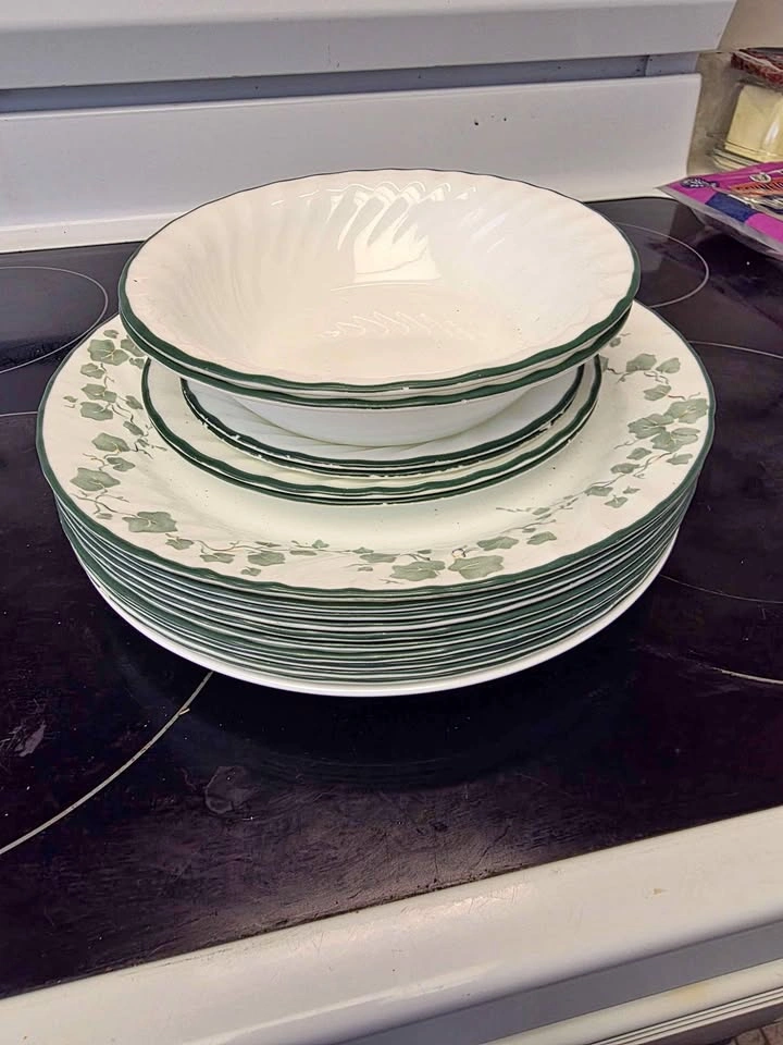 Corelle Callaway Ivy Dinnerware – Plates & Bowls – Made in USA