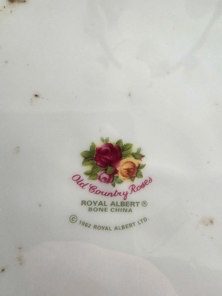 Royal Albert Old Country Roses – Full Service for 11 - photo 2