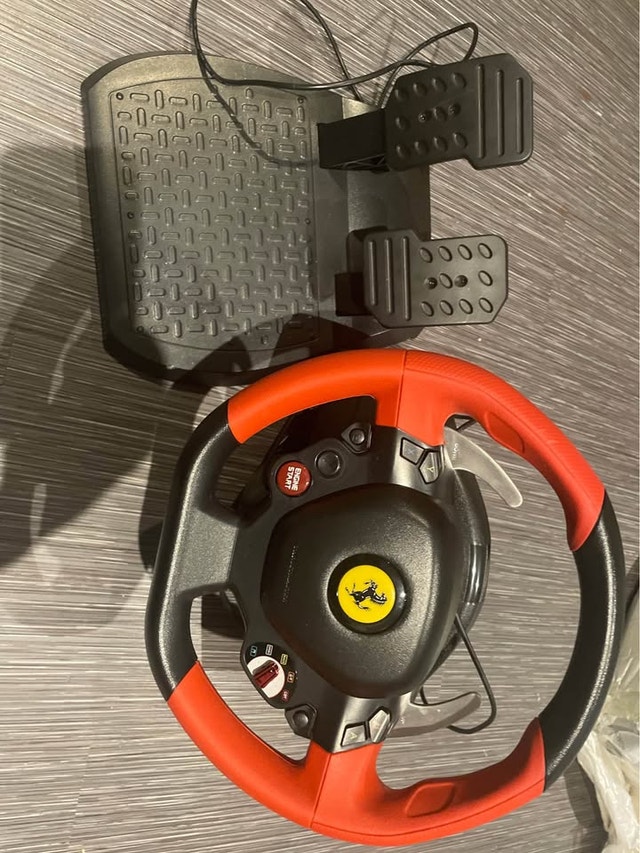 Thrustmaster Ferrari 458 Spider Racing Wheel