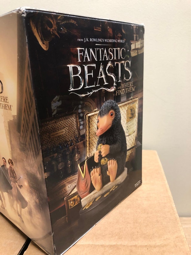 Fantastic Beasts and Where to Find Them Blu-Ray/DVD & Niffler St - photo 2