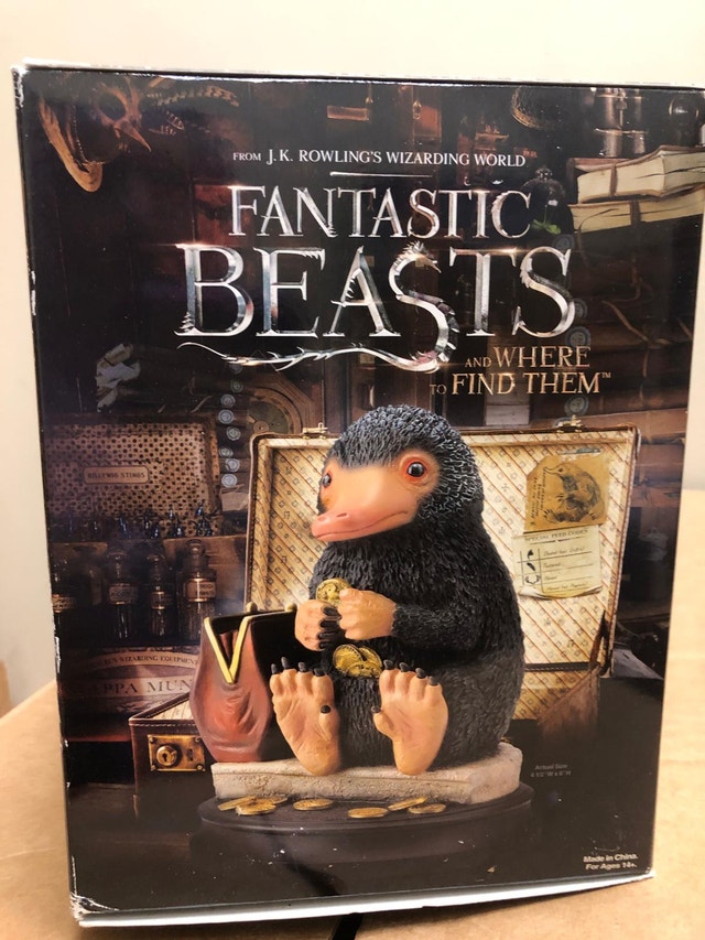 Fantastic Beasts and Where to Find Them Blu-Ray/DVD & Niffler St - photo 4