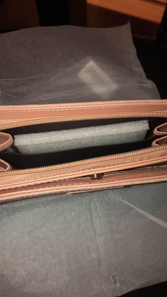 Women's New Pink Wallet - photo 3