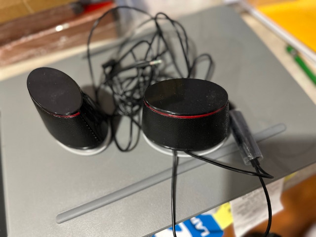 Laptop speakers - photo 3