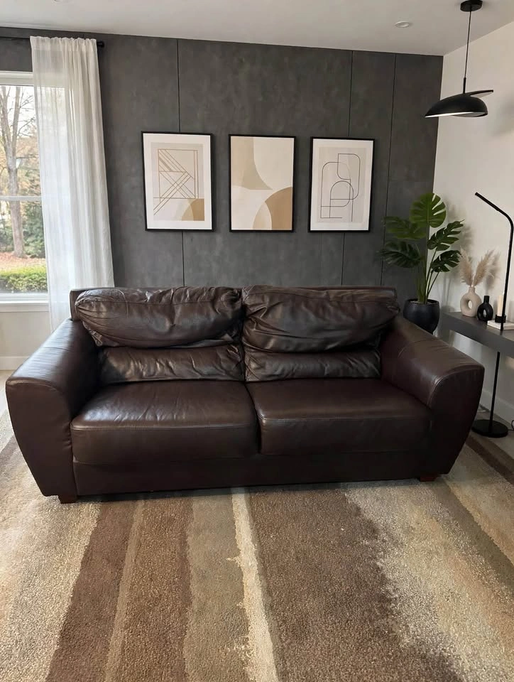 Genuine Dark Brown Leather Sofa – Excellent Condition - photo 4