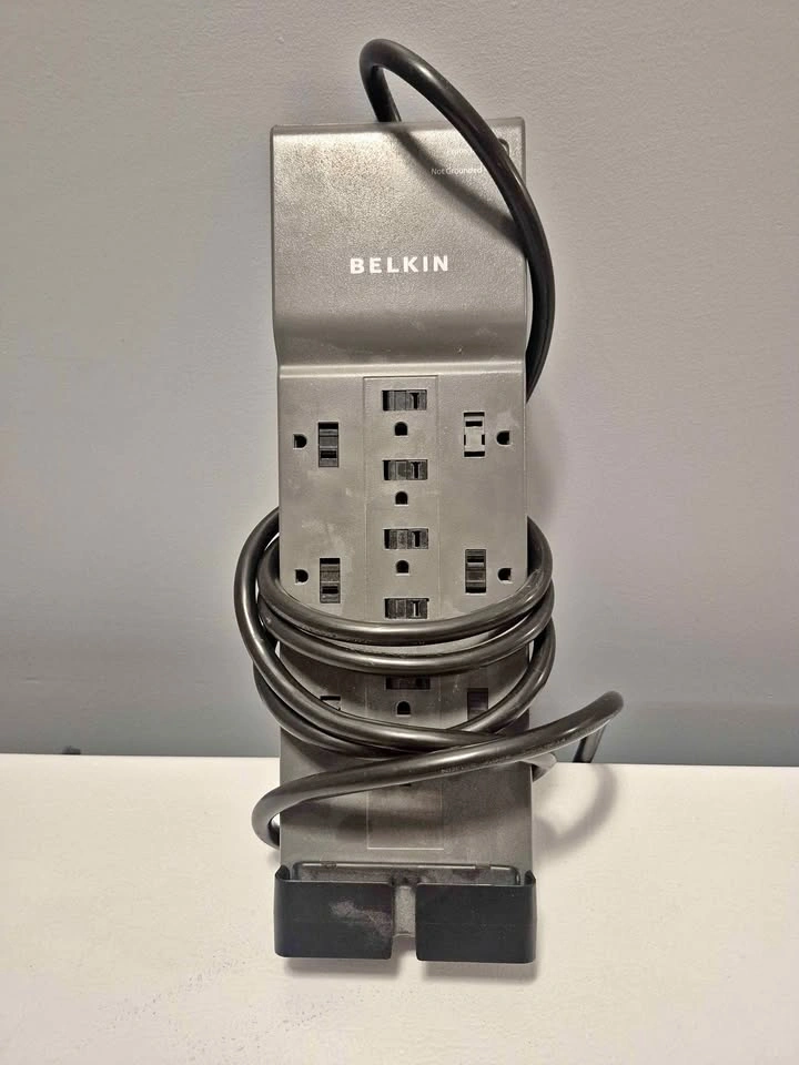 Belkin Surge Protector Power Strip