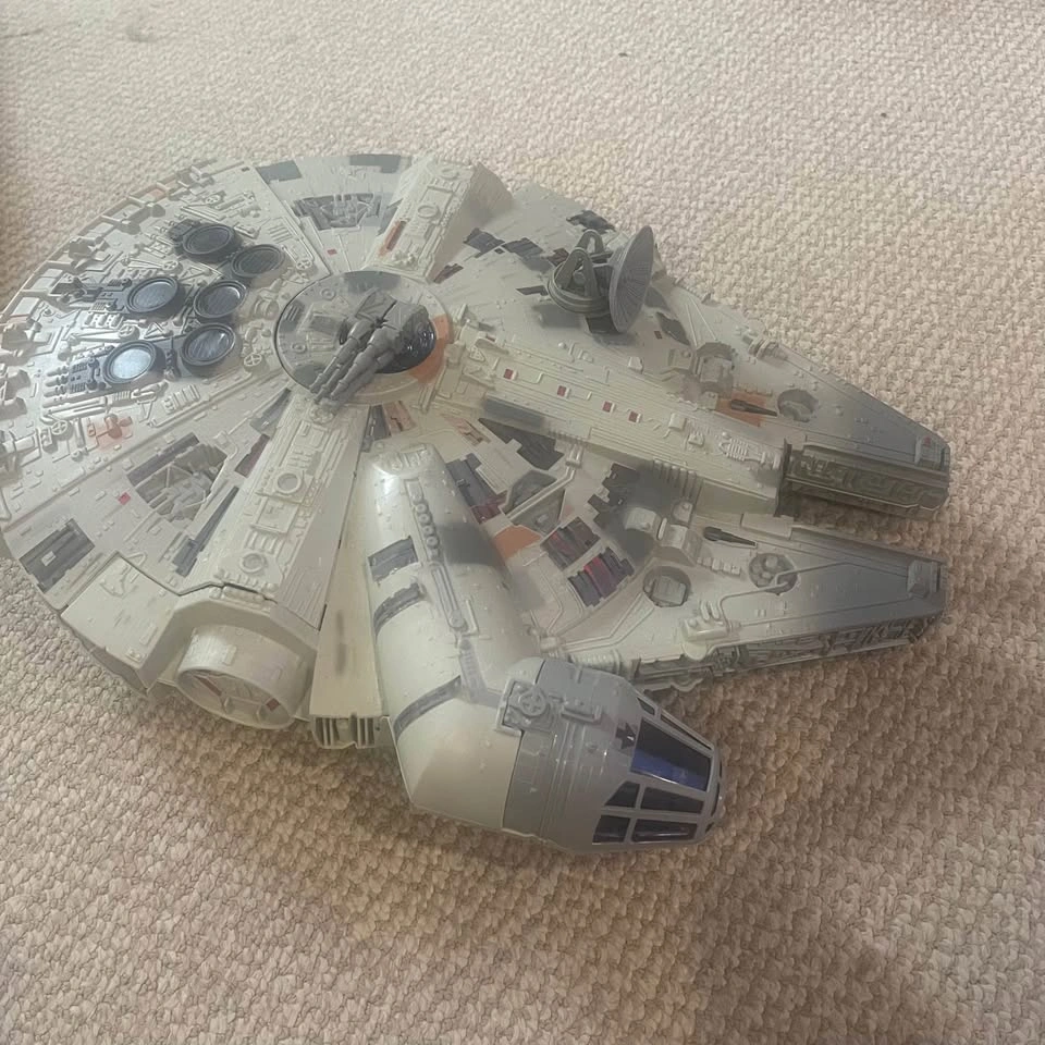 Millennium Falcon - photo 2