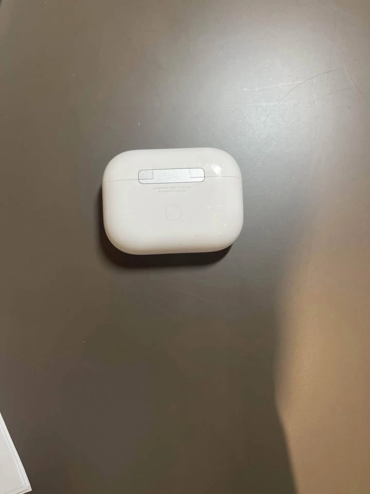 Apple Air Pod Pro 2nd gen (read description) - photo 2