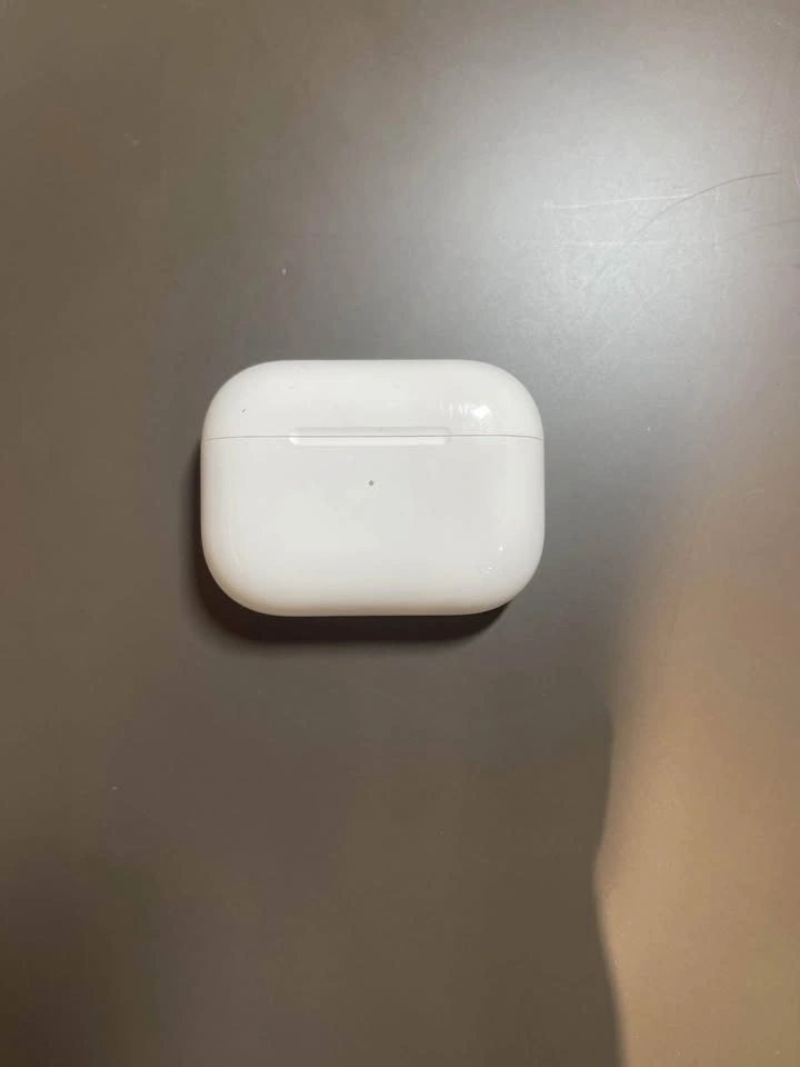 Apple Air Pod Pro 2nd gen (read description) - photo 3