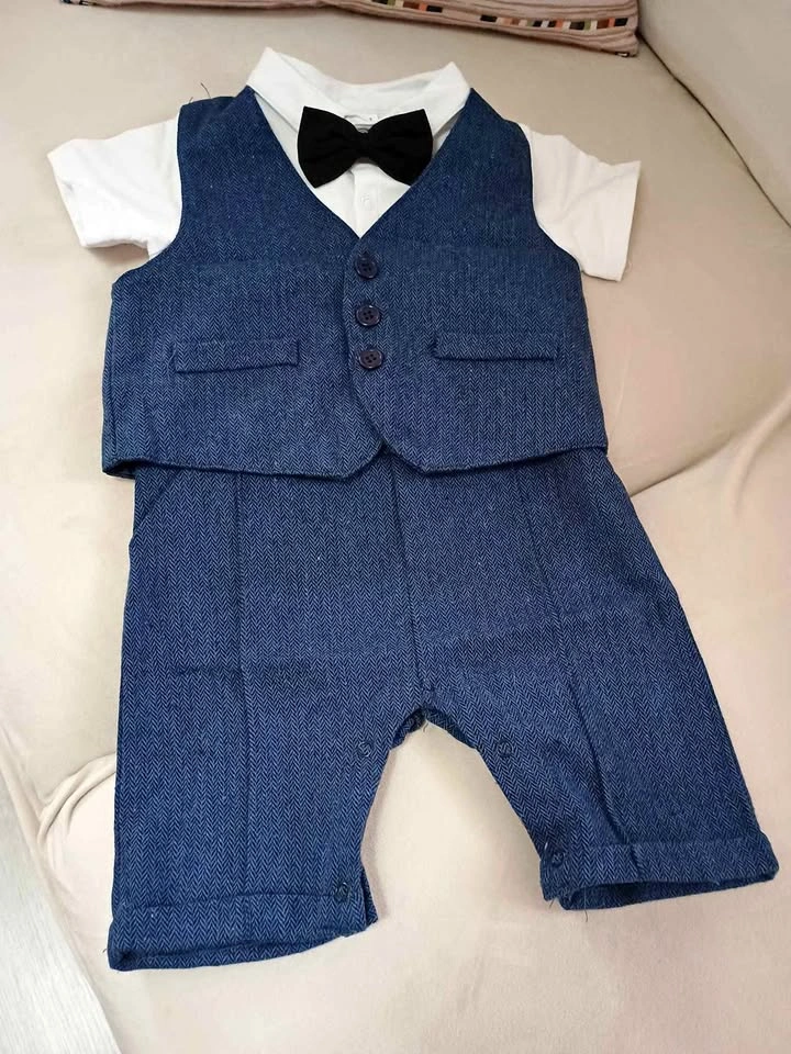 Baby clothes